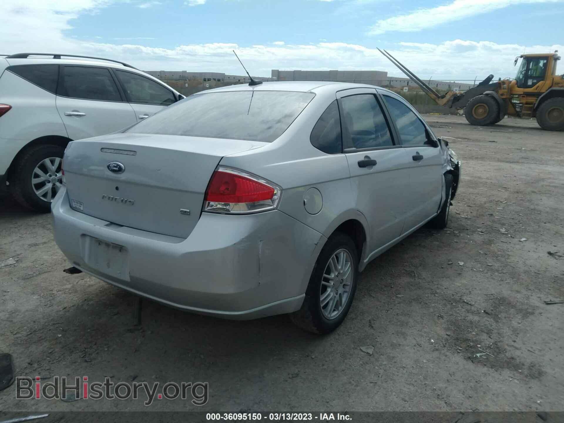 2008 FORD FOCUS - VIN: 1FAHP35N58W189280 - Фото 4