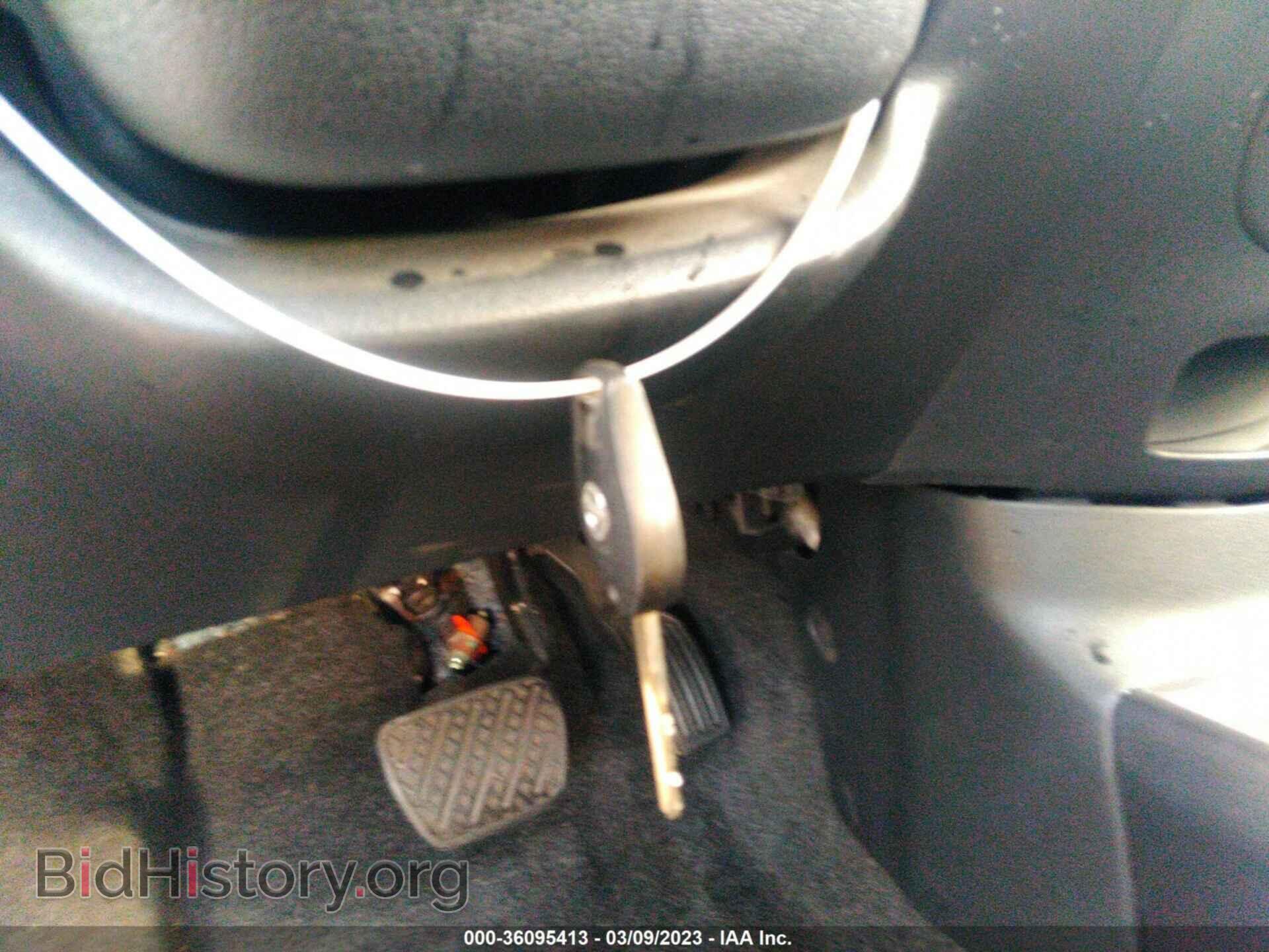 2015 NISSAN VERSA NOTE - VIN: 3N1CE2CP0FL403266 - Фото 11