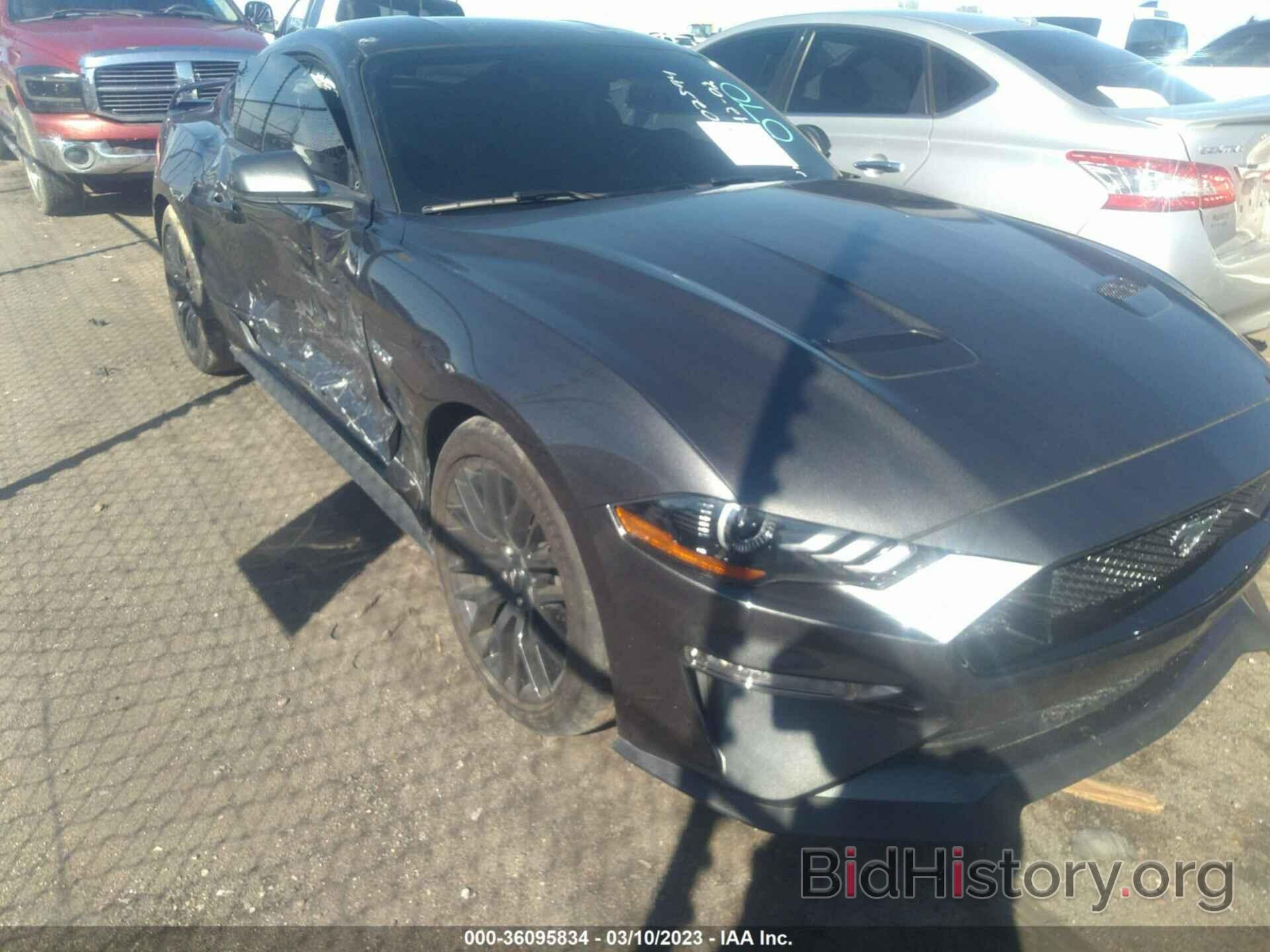 Photo 1FA6P8CF7L5157817 - FORD MUSTANG 2020