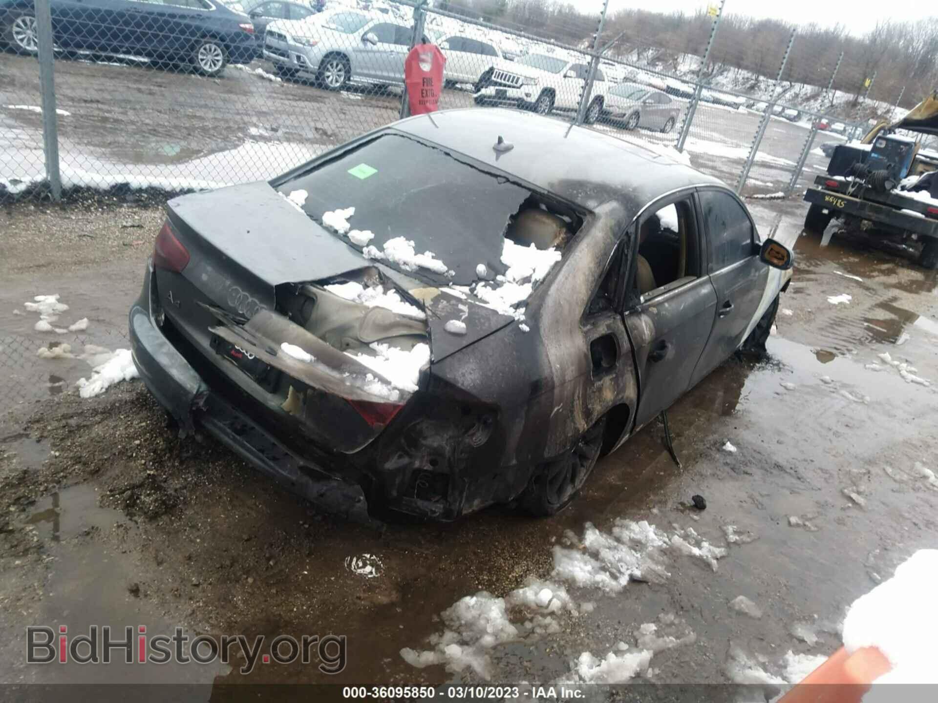 2013 AUDI A4 - VIN: WAUBFAFL3DN031148 - Фото 4