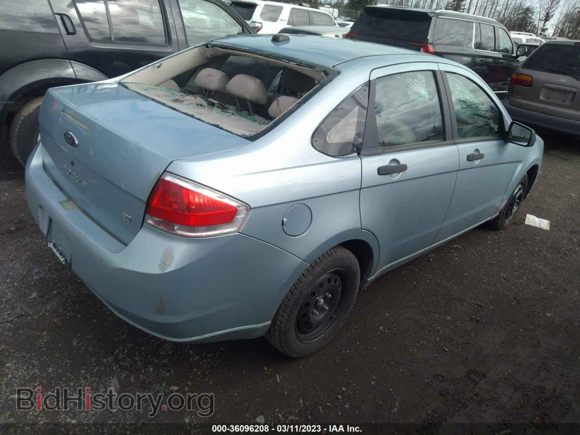 2009 FORD FOCUS - VIN: 1FAHP35N09W267921 - Photo 4