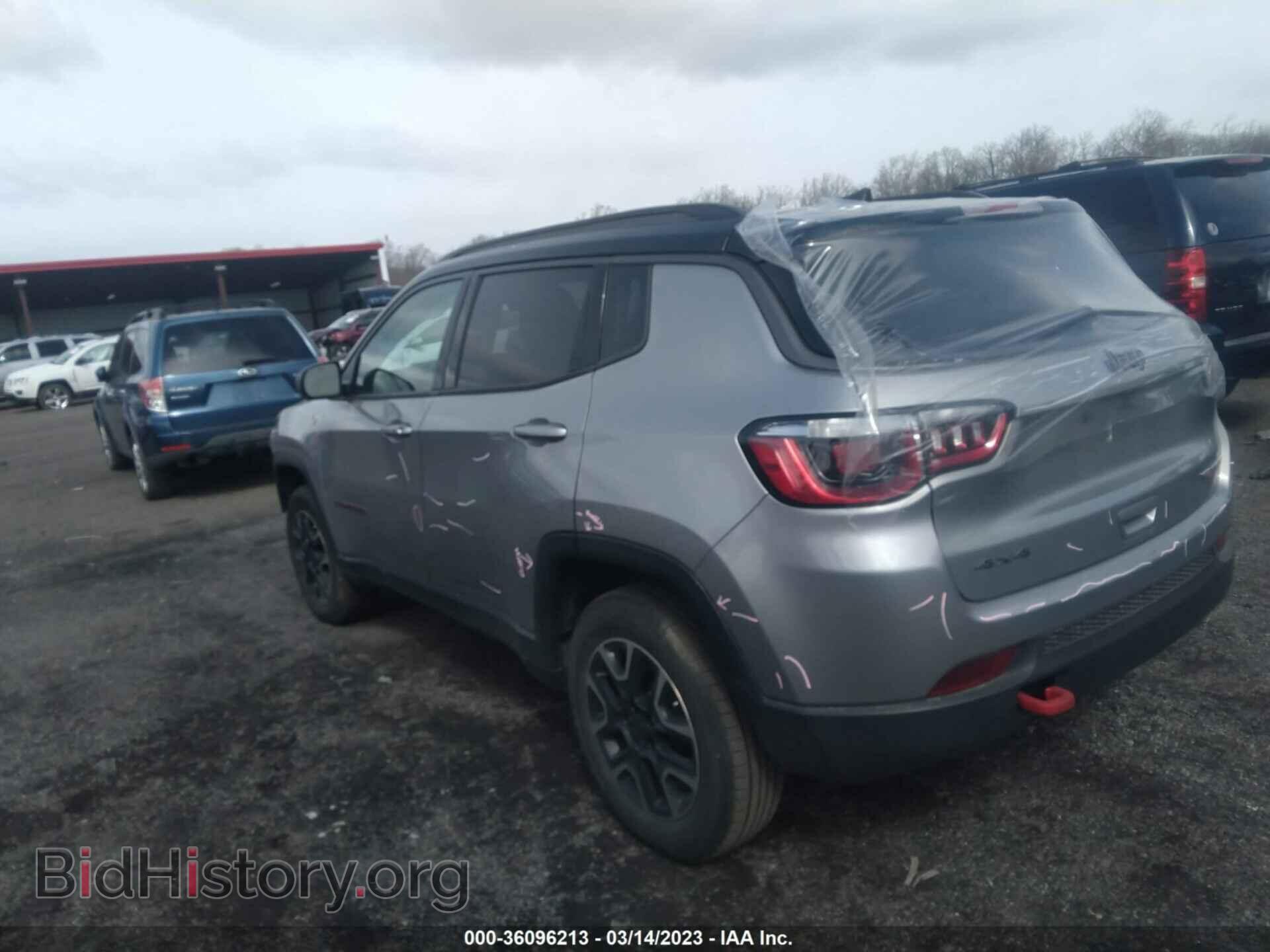 2019 JEEP COMPASS - VIN: 3C4NJDDB4KT748052 - Photo 3