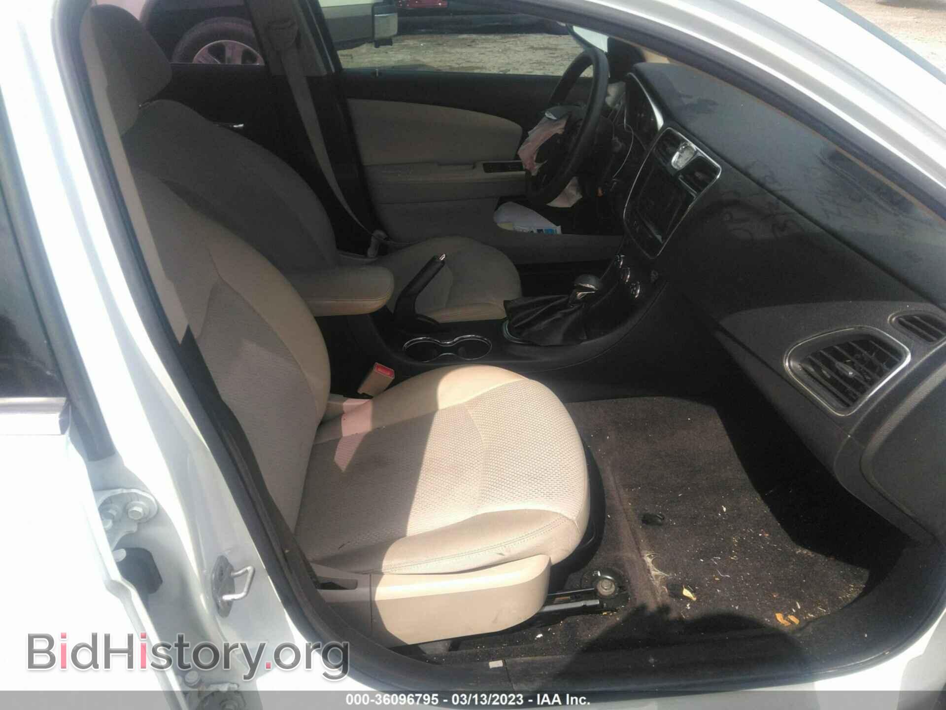 2012 CHRYSLER 200 - VIN: 1C3CCBAB1CN155488 - Photo 5