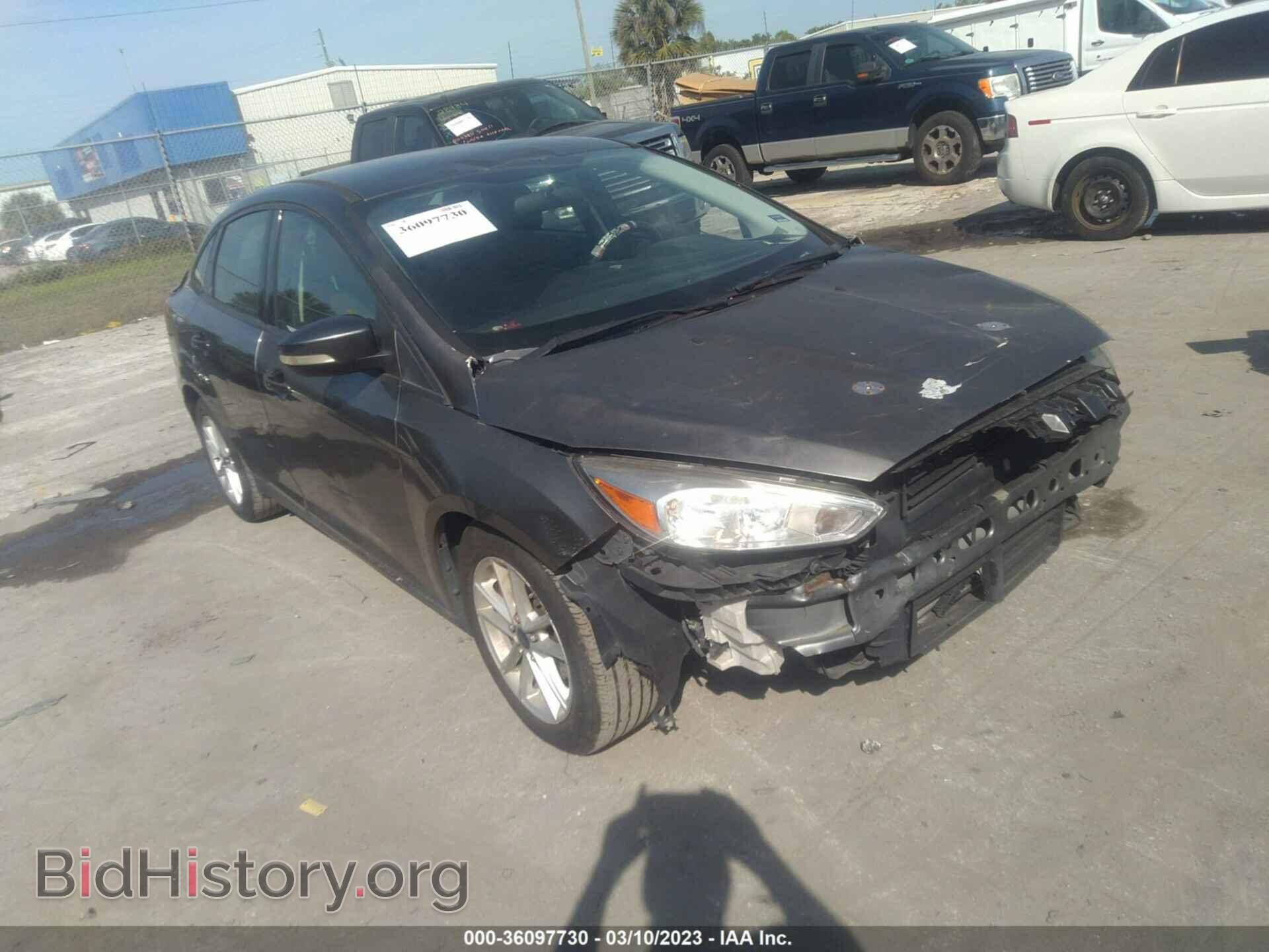 Photo 1FADP3F26FL365397 - FORD FOCUS 2015