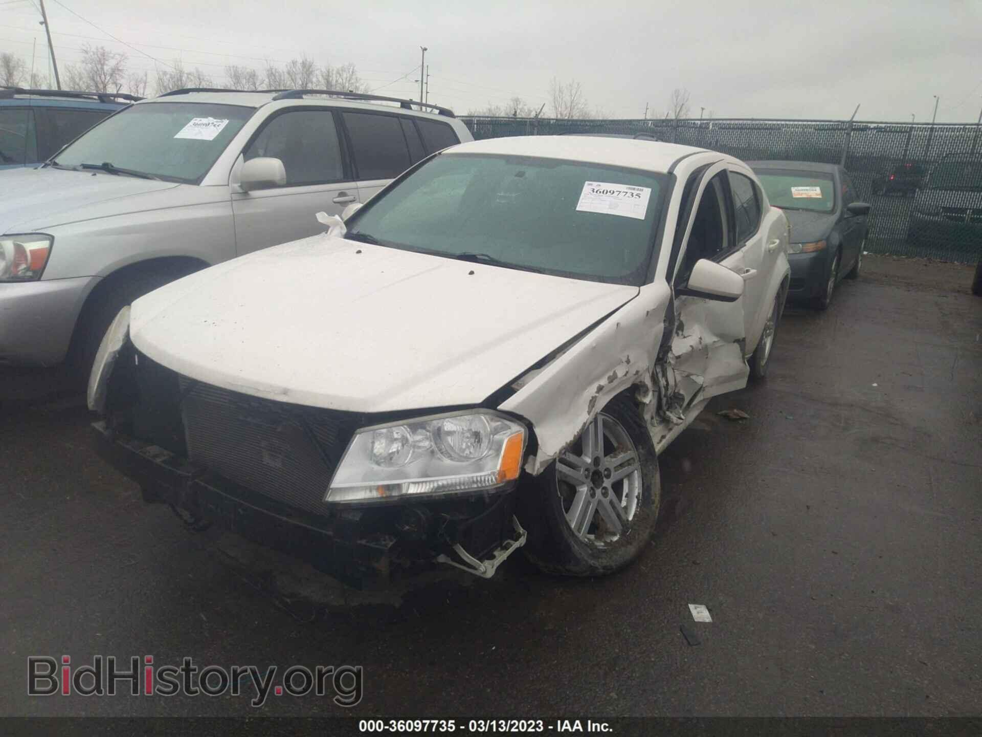 2011 DODGE AVENGER - VIN: 1B3BD1FB7BN523888 - Фото 2