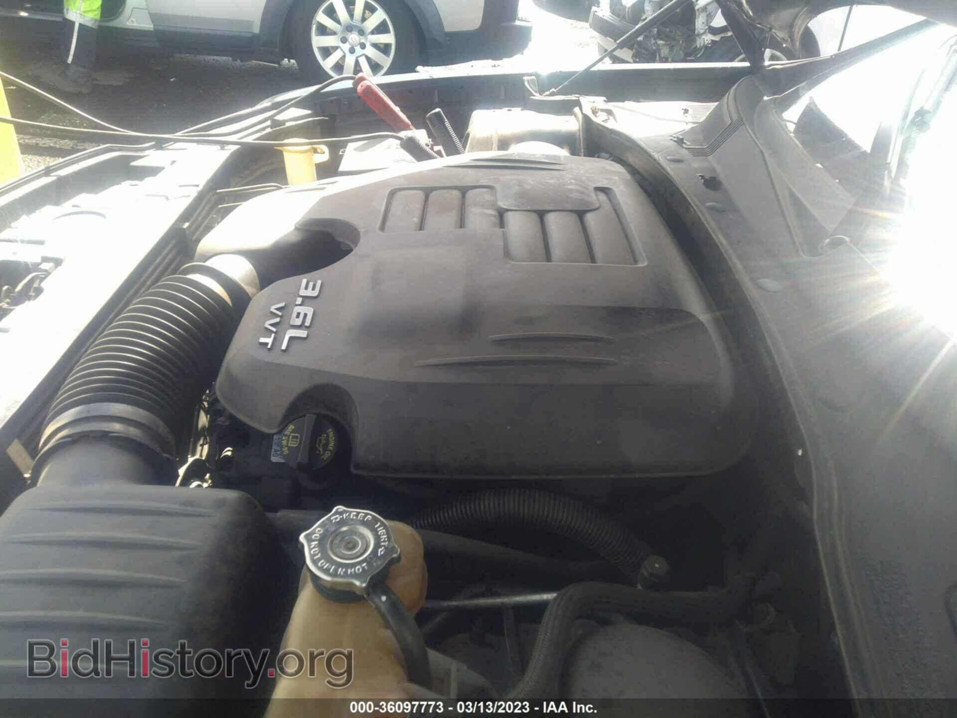 2013 CHRYSLER 300 - VIN: 2C3CCAAG1DH588258 - Photo 10