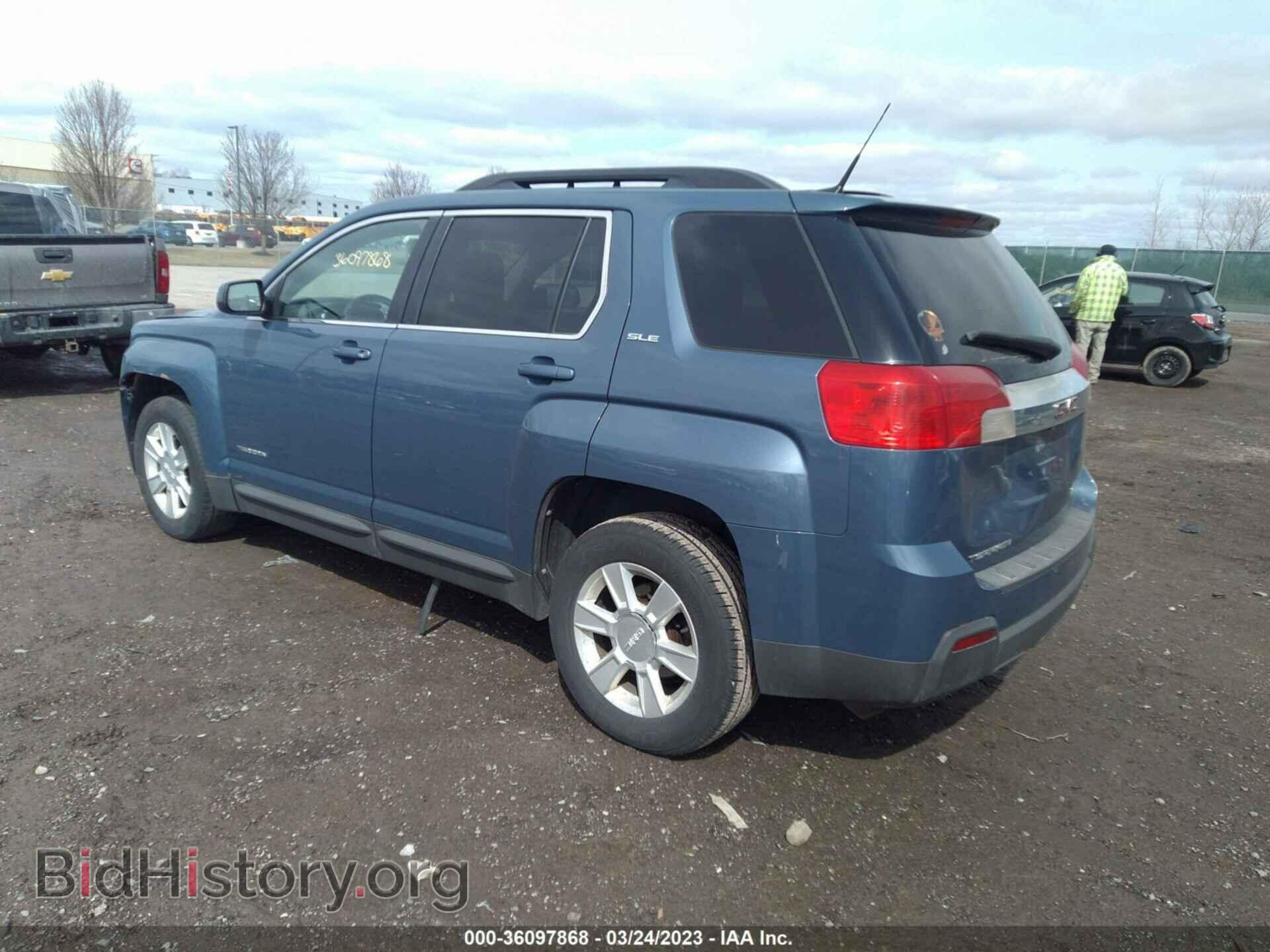 2011 GMC TERRAIN - VIN: 2CTALSEC0B6462714 - Фото 3