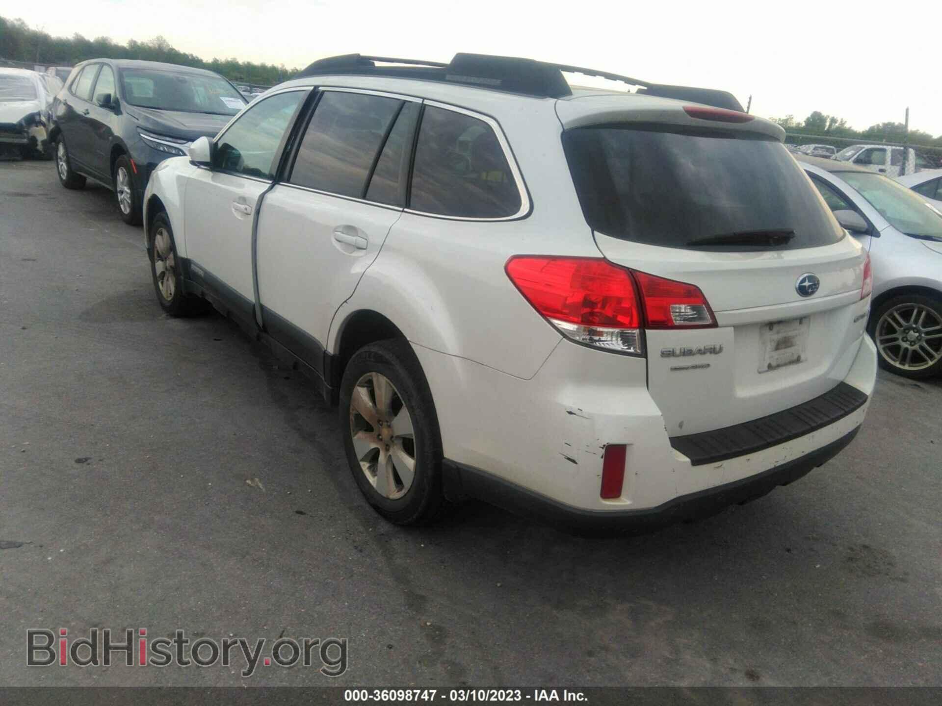 2011 SUBARU OUTBACK - VIN: 4S4BRCCC7B3400043 - Фото 3