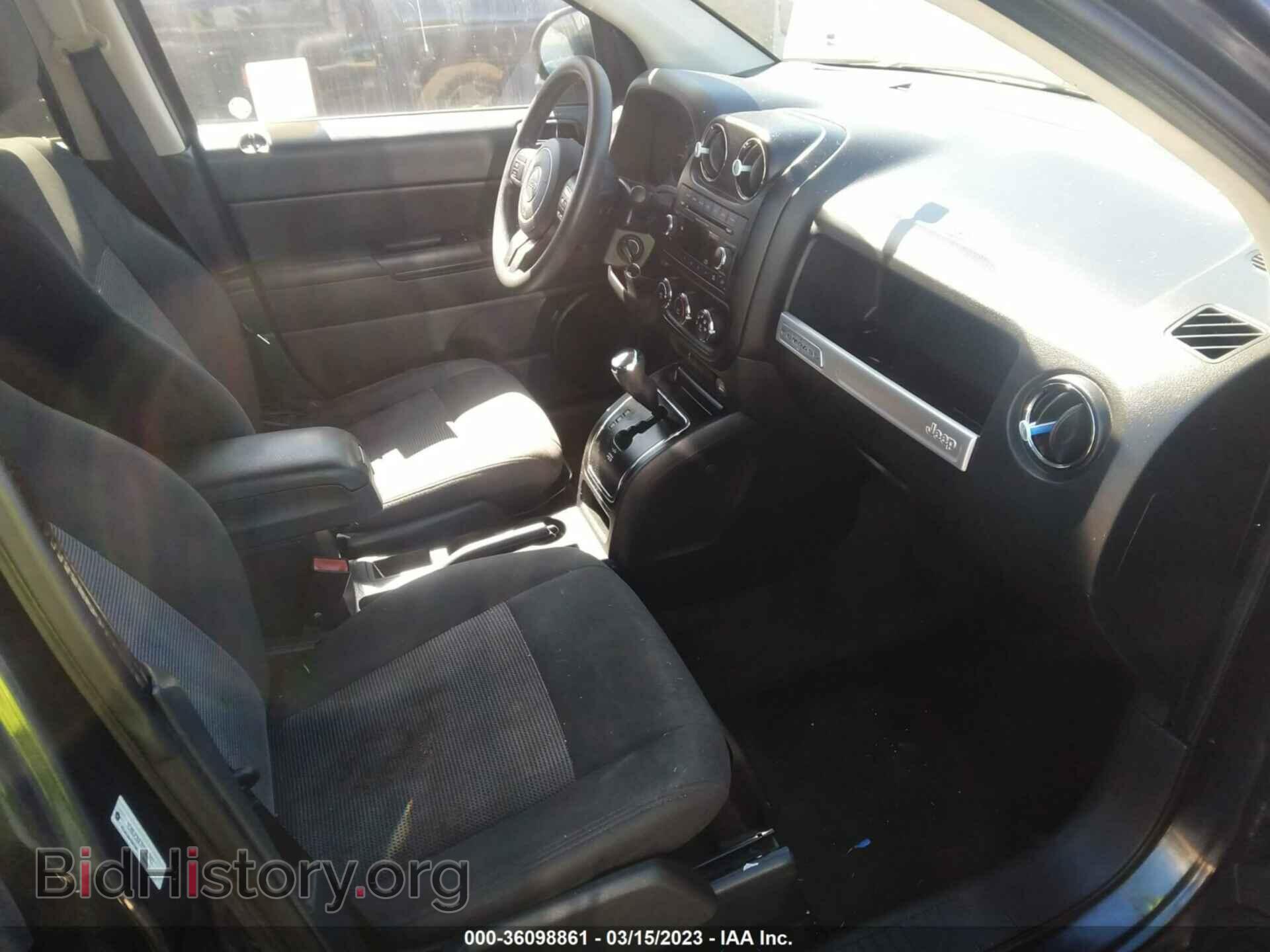 2014 JEEP COMPASS - VIN: 1C4NJCBA7ED573827 - Фото 5