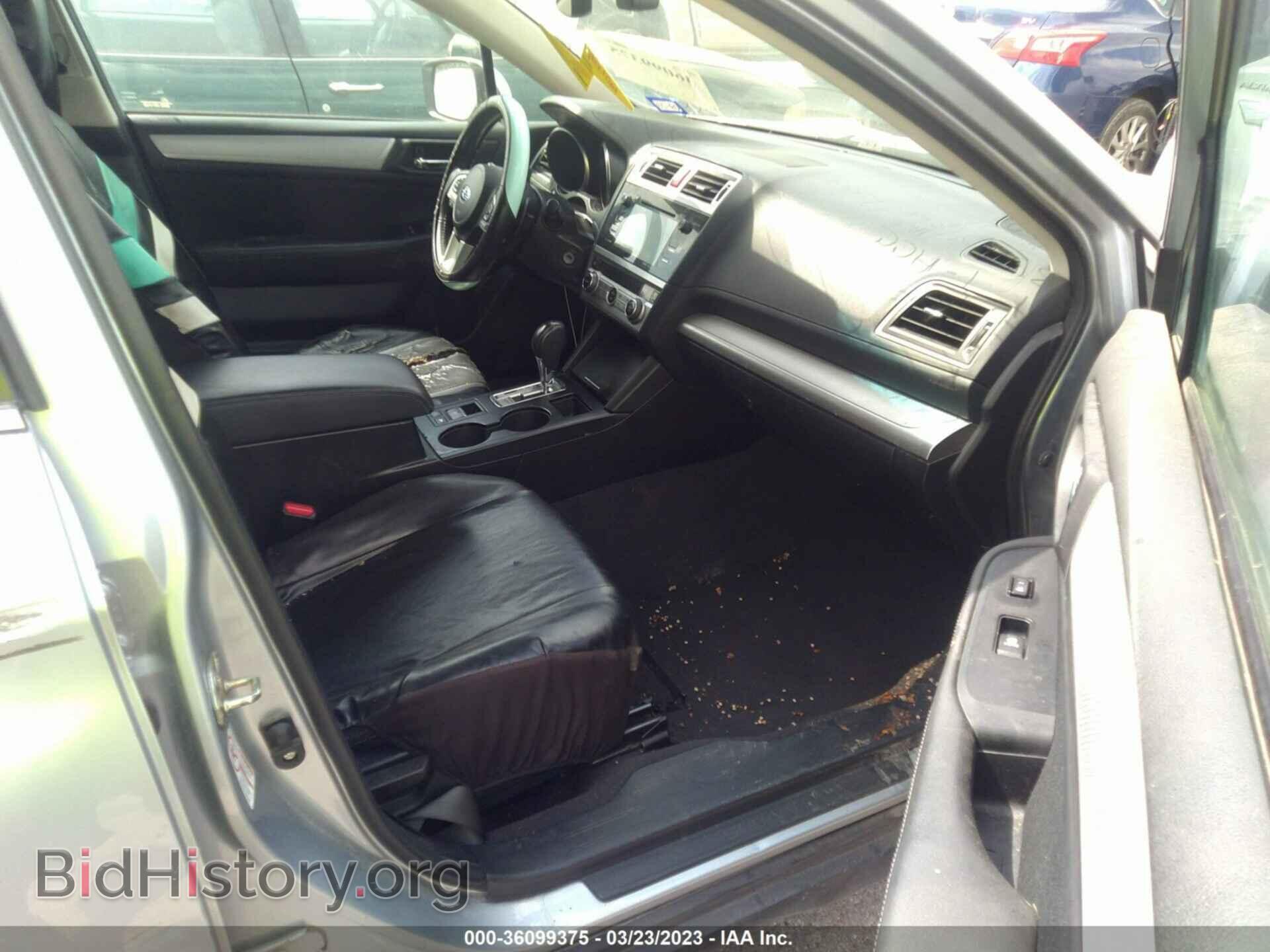 2017 SUBARU OUTBACK - VIN: 4S4BSAFC5H3200775 - Photo 5