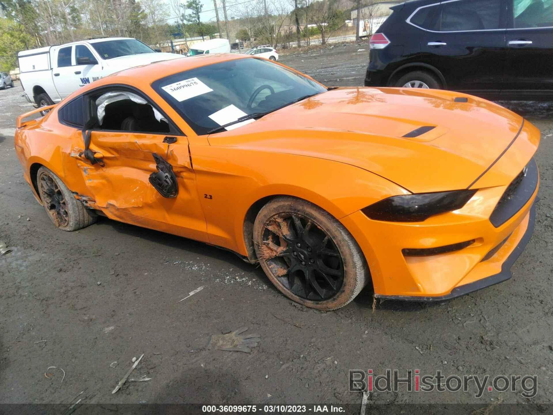 Photo 1FA6P8TH4J5101526 - FORD MUSTANG 2018