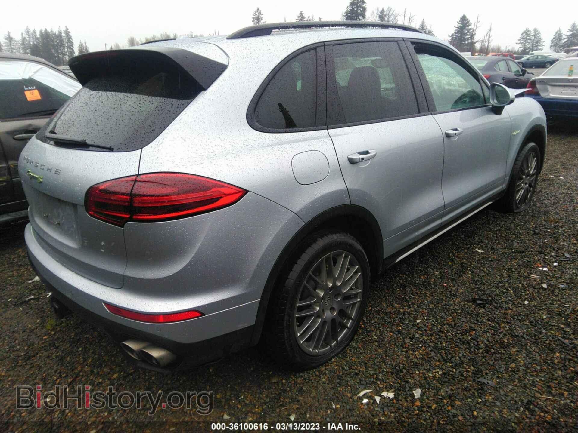 2016 PORSCHE CAYENNE - VIN: WP1AE2A29GLA17145 - Фото 4