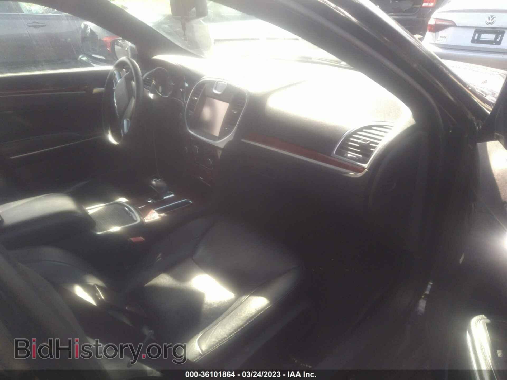 2013 CHRYSLER 300 - VIN: 2C3CCAAG5DH506922 - Фото 5