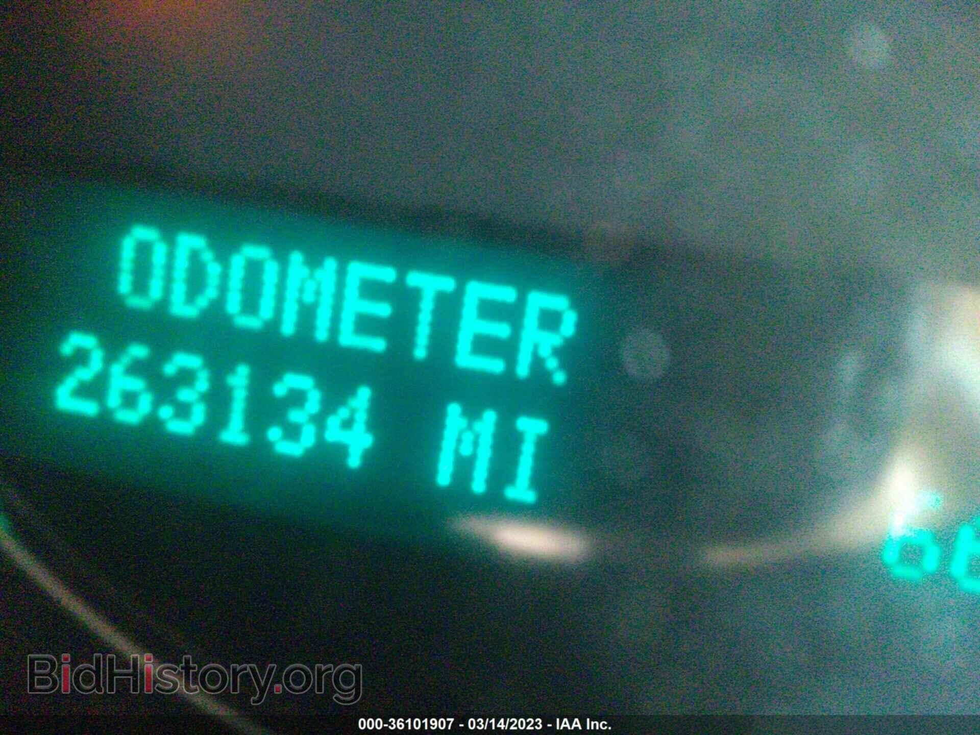 2011 CHEVROLET AVALANCHE - VIN: 3GNMCFE00BG401672 - Фото 7