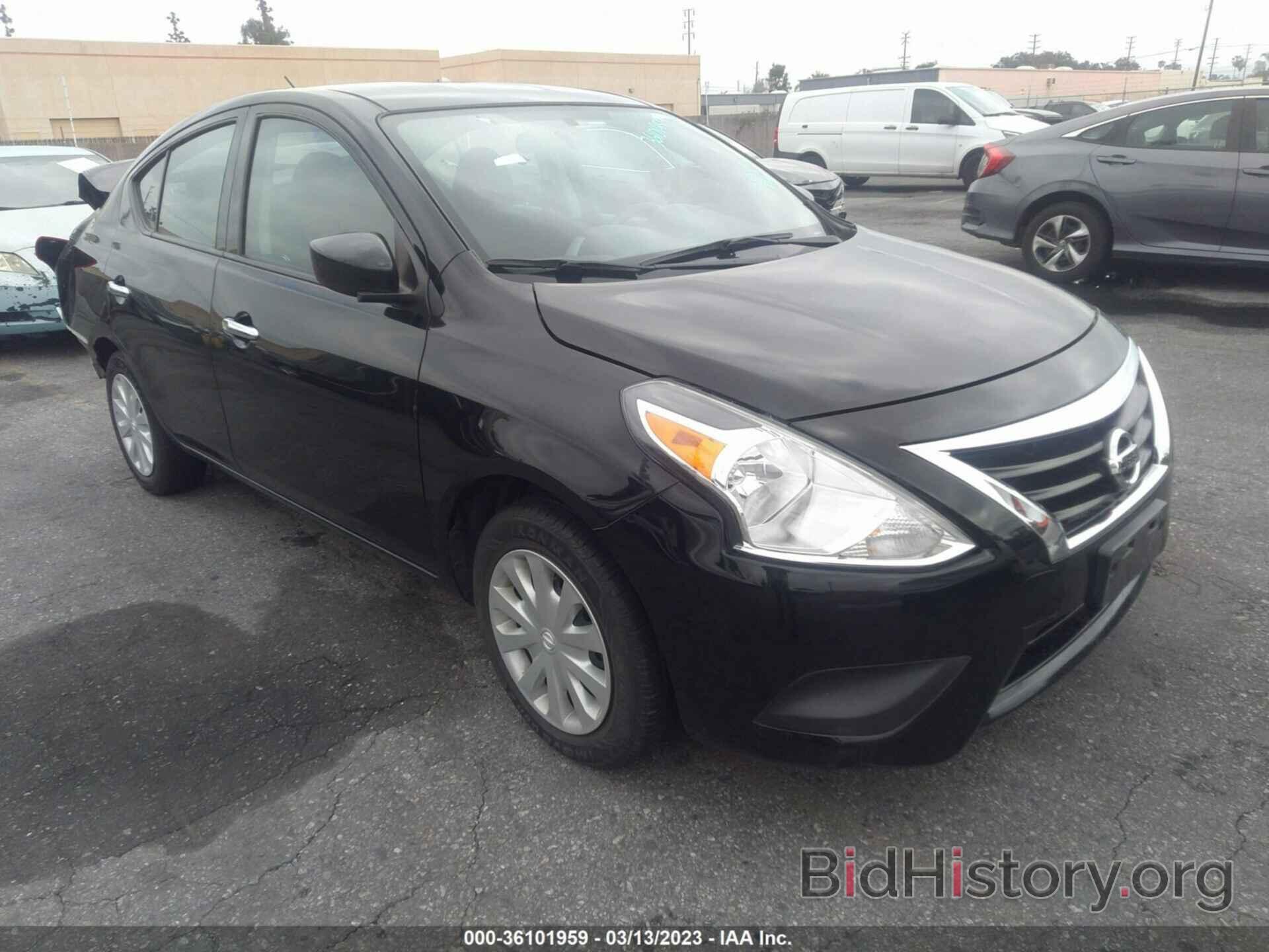 Photo 3N1CN7AP8JL851618 - NISSAN VERSA SEDAN 2018