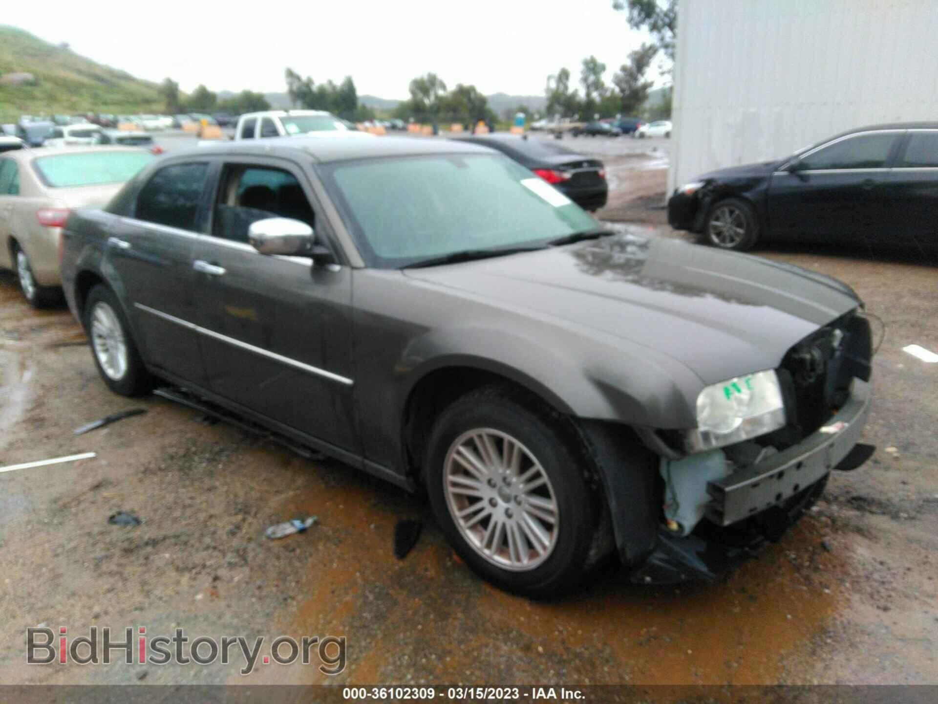 Photo 2C3CA5CV9AH263197 - CHRYSLER 300 2010
