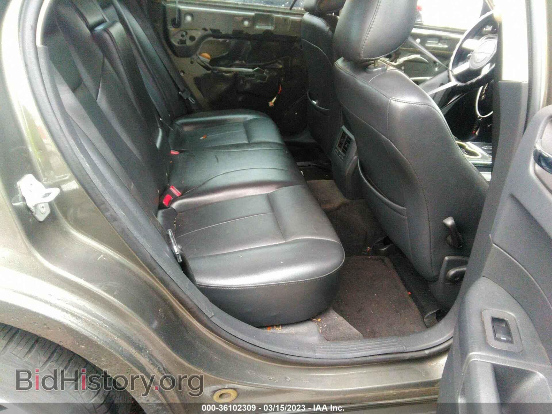 2010 CHRYSLER 300 - VIN: 2C3CA5CV9AH263197 - Фото 8