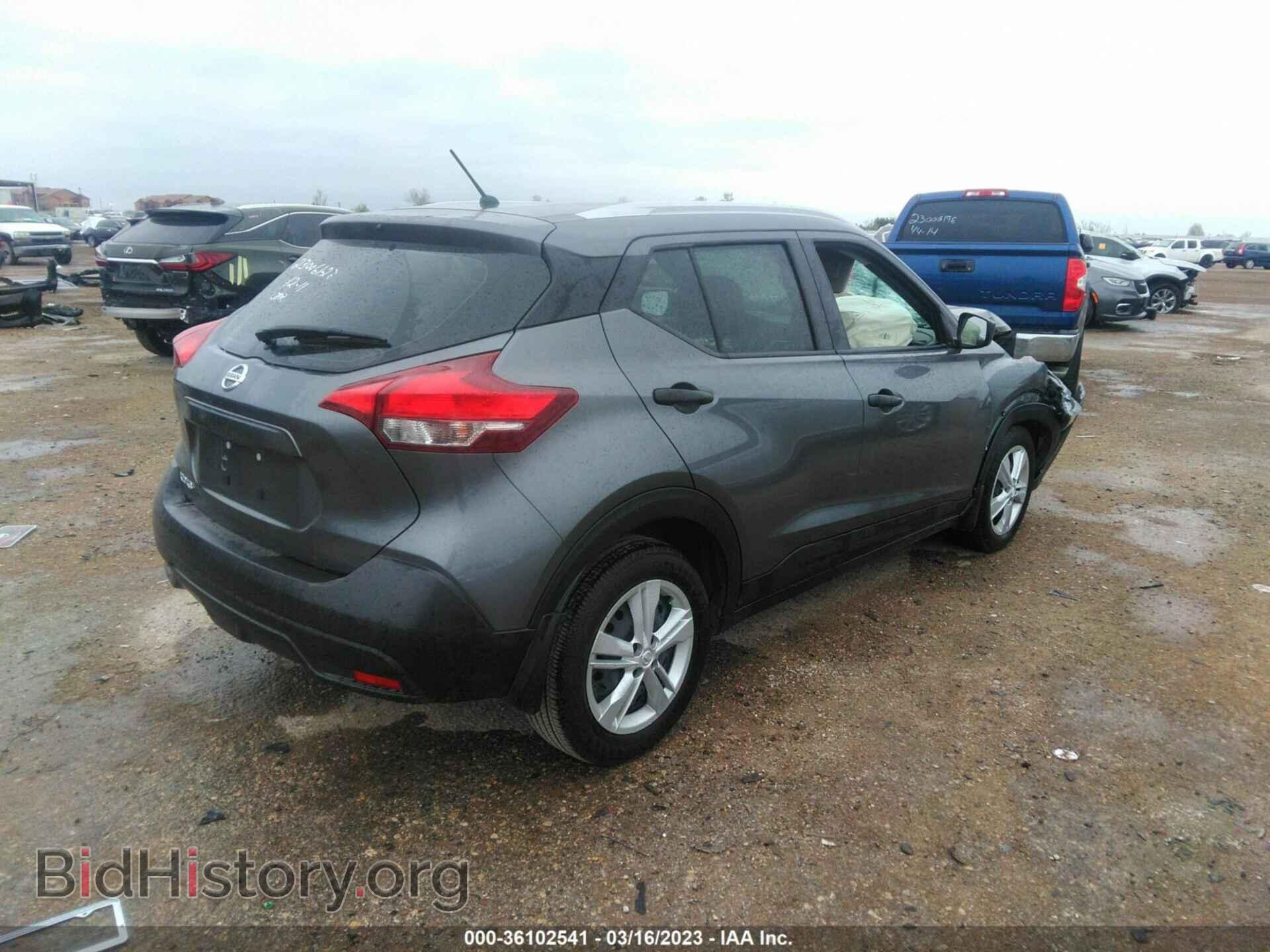 2019 NISSAN KICKS - VIN: 3N1CP5CU3KL564612 - Фото 4