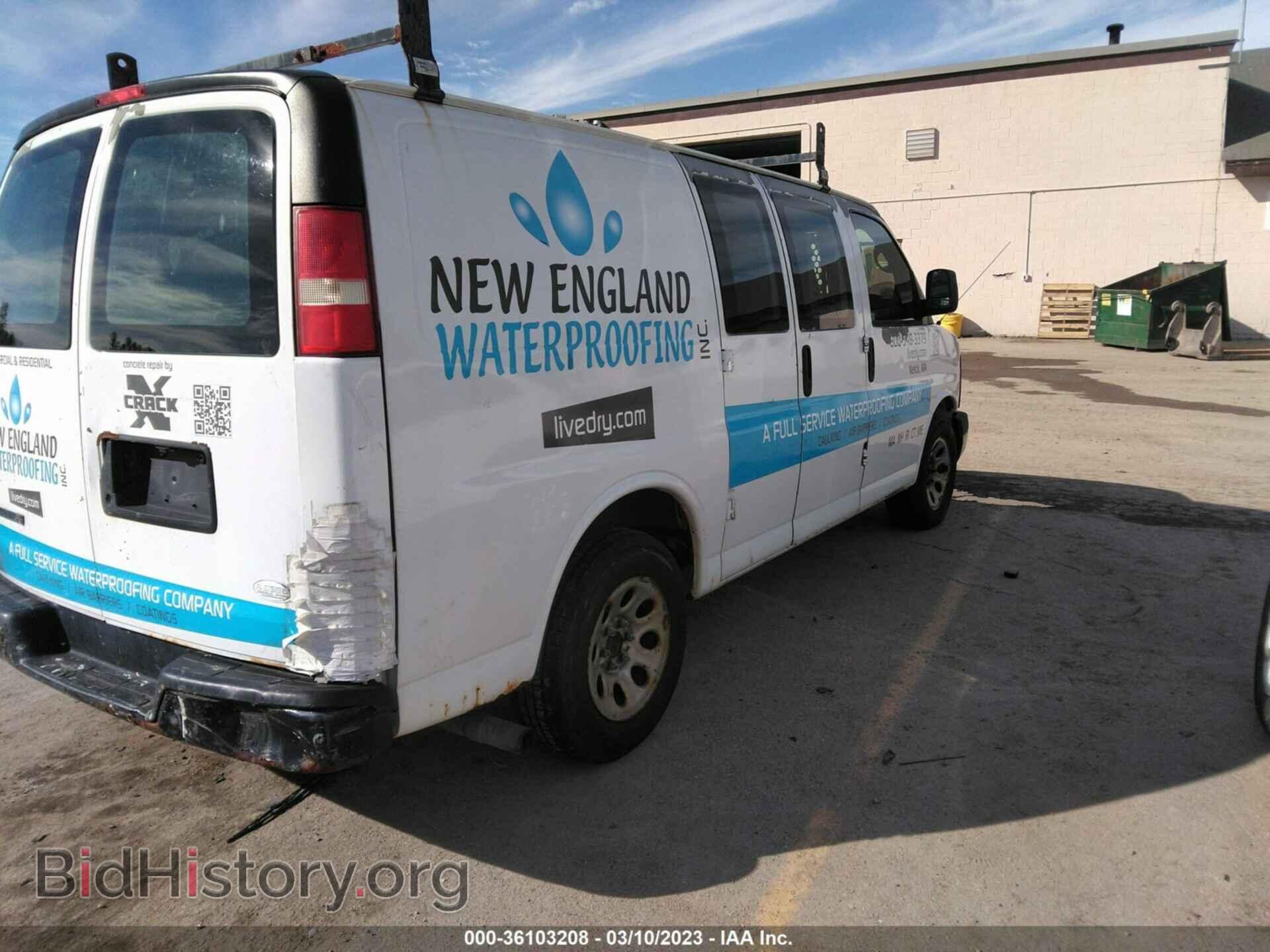 2011 CHEVROLET EXPRESS CARGO VAN - VIN: 1GCSGAFX5B1187697 - Photo 4