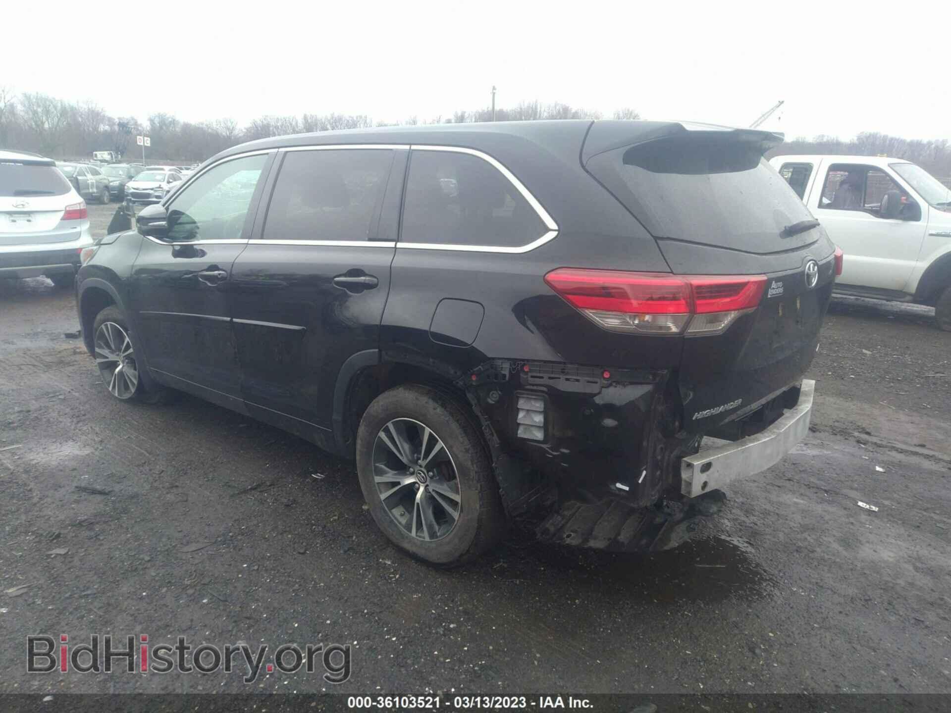 2018 TOYOTA HIGHLANDER - VIN: 5TDBZRFH9JS488427 - Фото 3