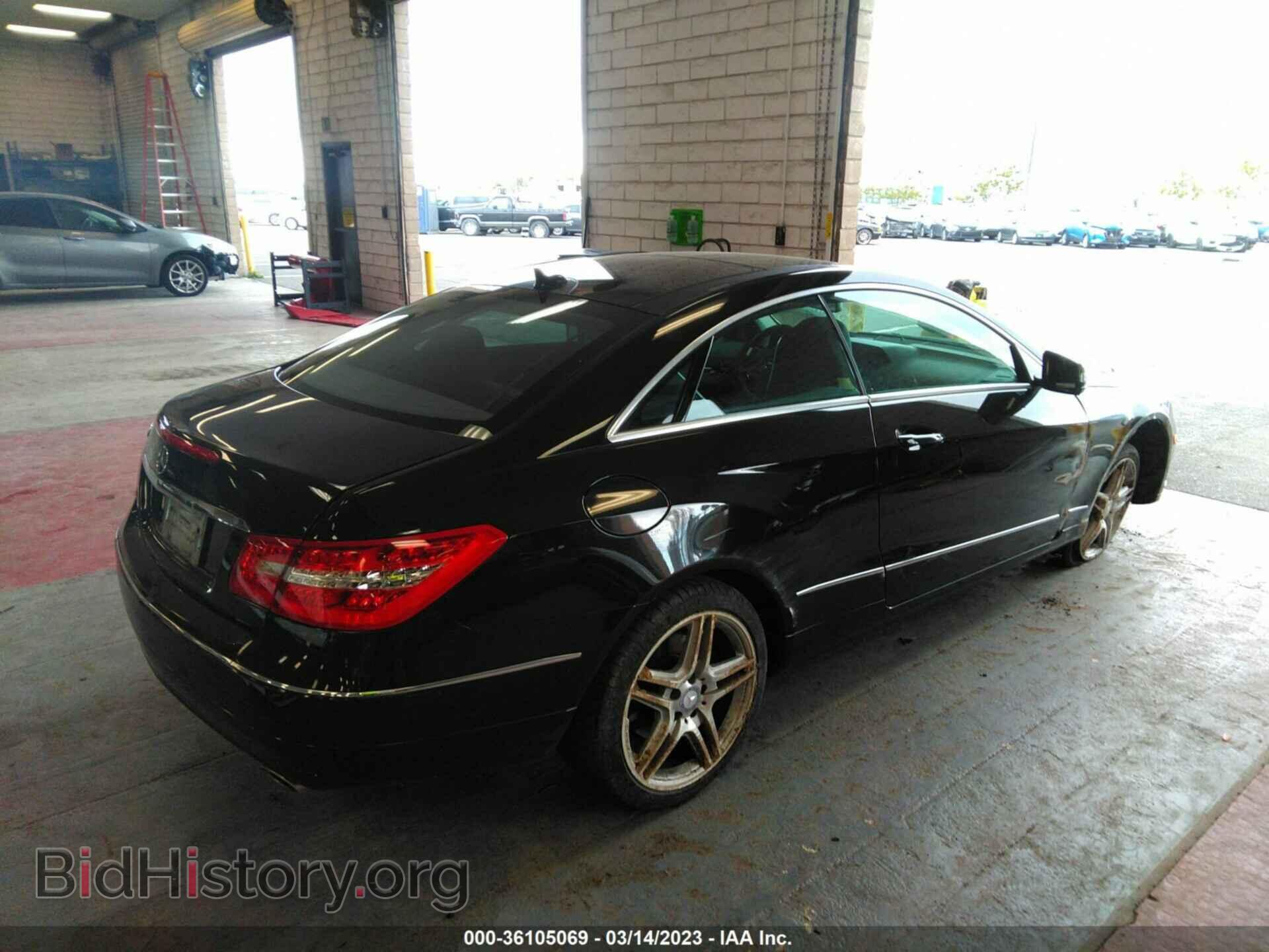 2011 MERCEDES-BENZ E-CLASS - VIN: WDDKJ5GB9BF096565 - Фото 4