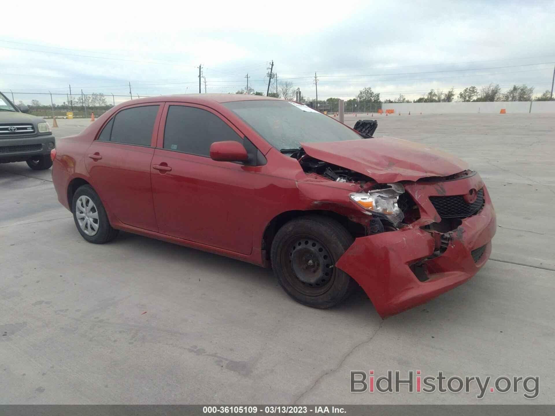 Photo 1NXBU4EEXAZ380737 - TOYOTA COROLLA 2010