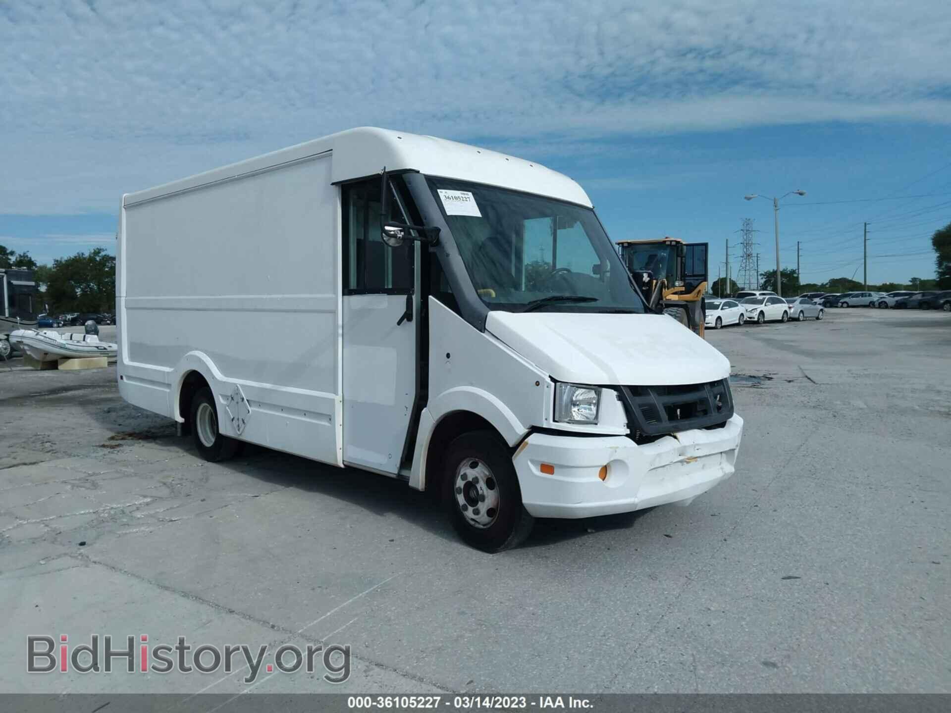 Фотография JALB4T172J7W00407 - ISUZU NPR 2018