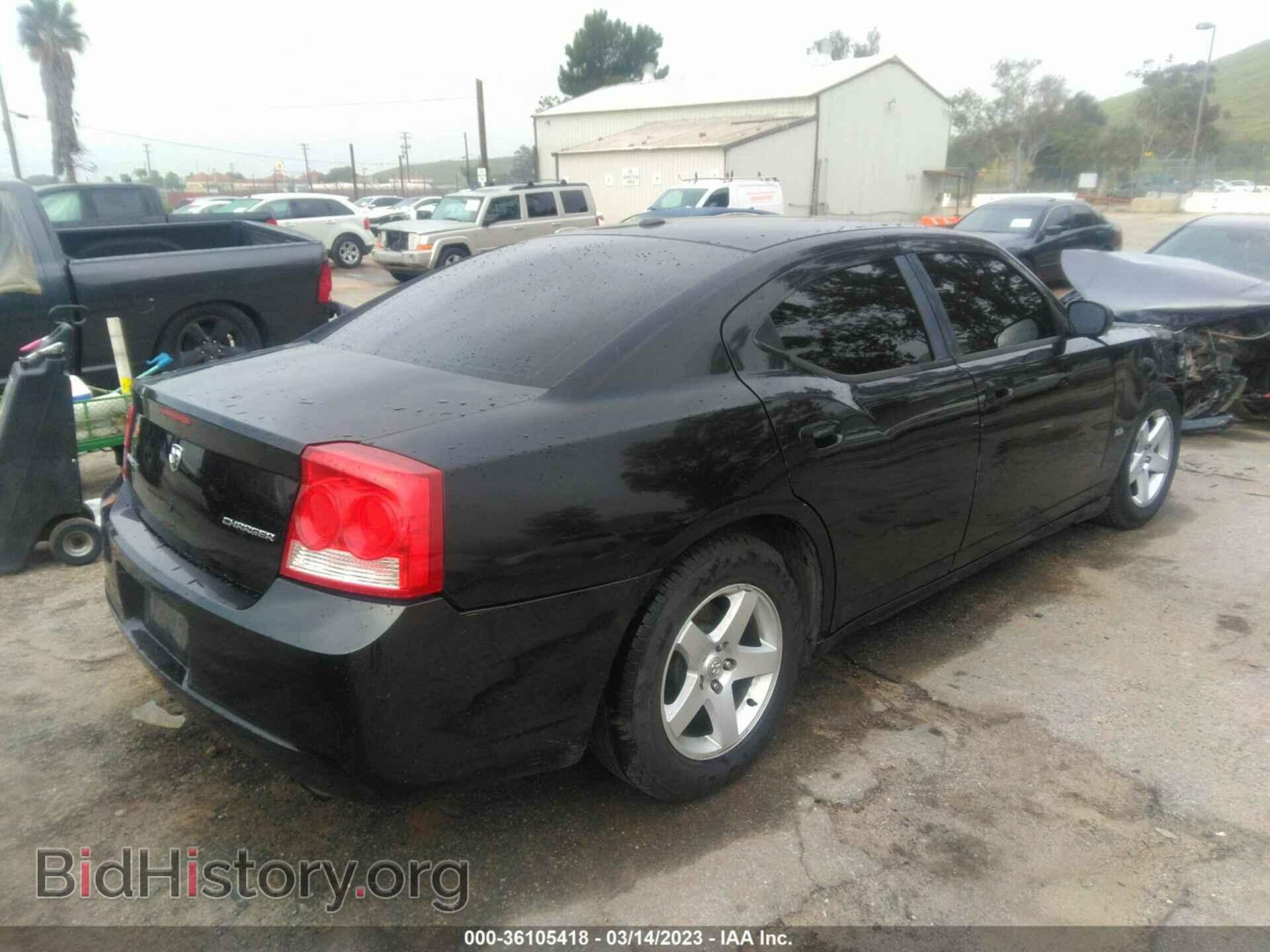2010 DODGE CHARGER - VIN: 2B3CA2CV9AH281906 - Фото 4