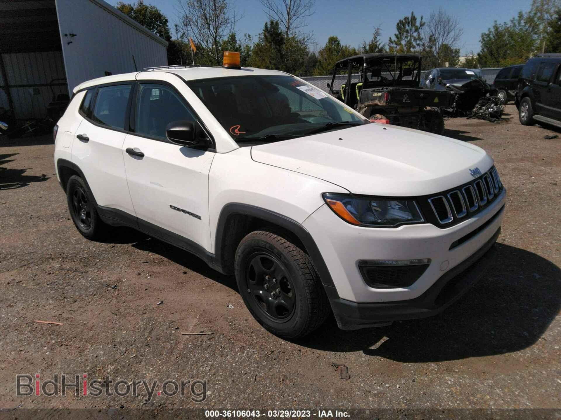 Фотография 3C4NJCAB9JT263399 - JEEP COMPASS 2018