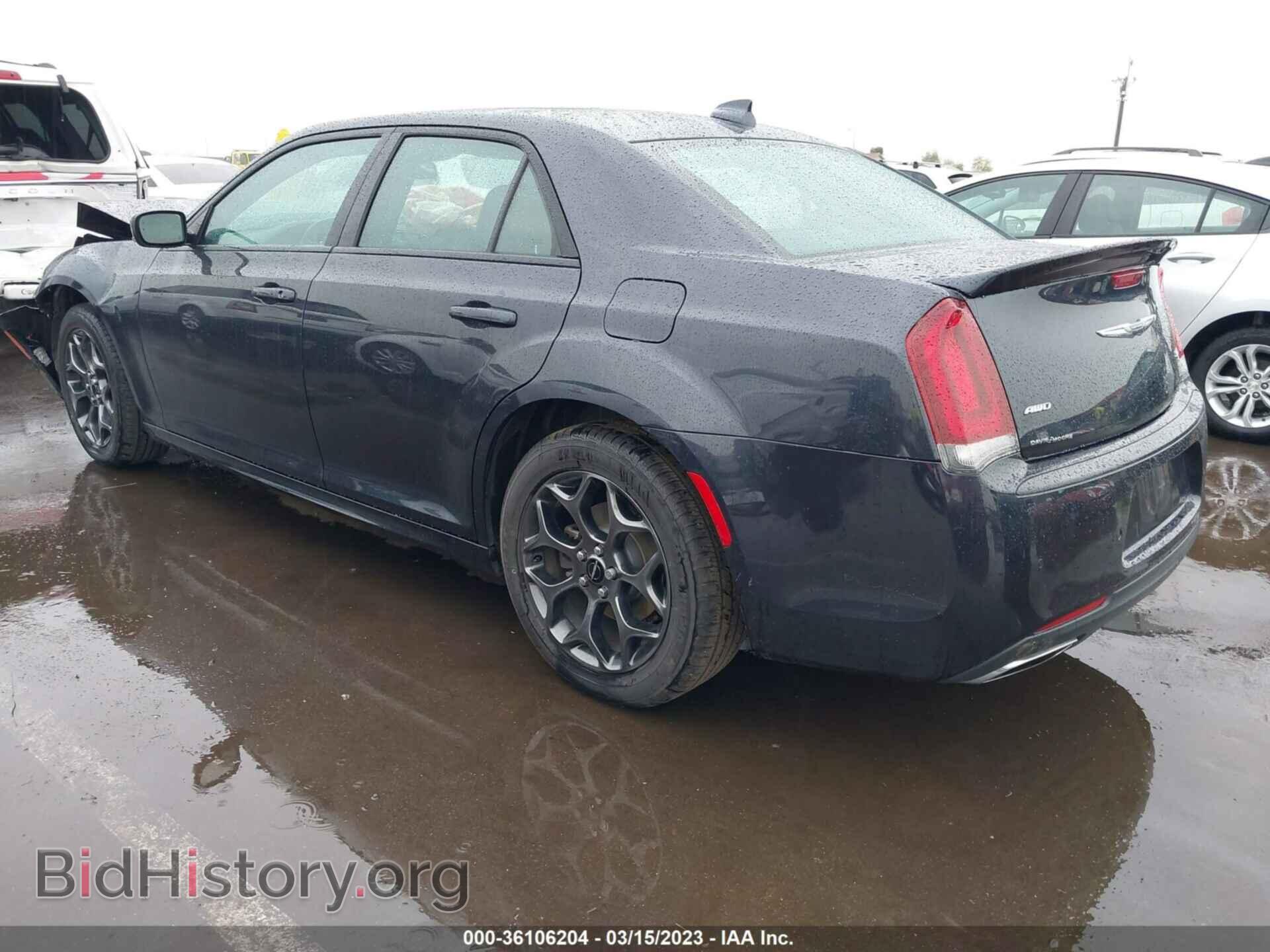 2018 CHRYSLER 300 - VIN: 2C3CCAGG3JH141580 - Фото 3