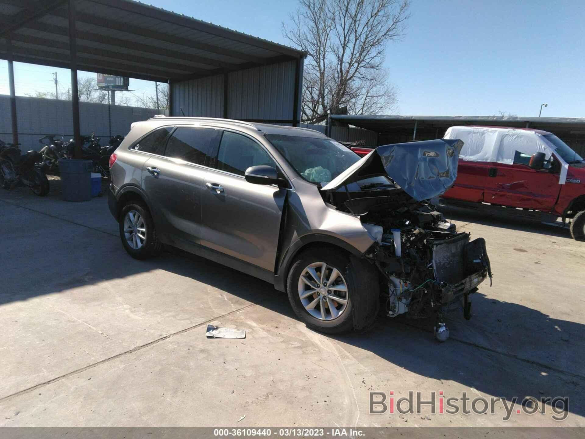 Photo 5XYPG4A58JG403876 - KIA SORENTO 2018