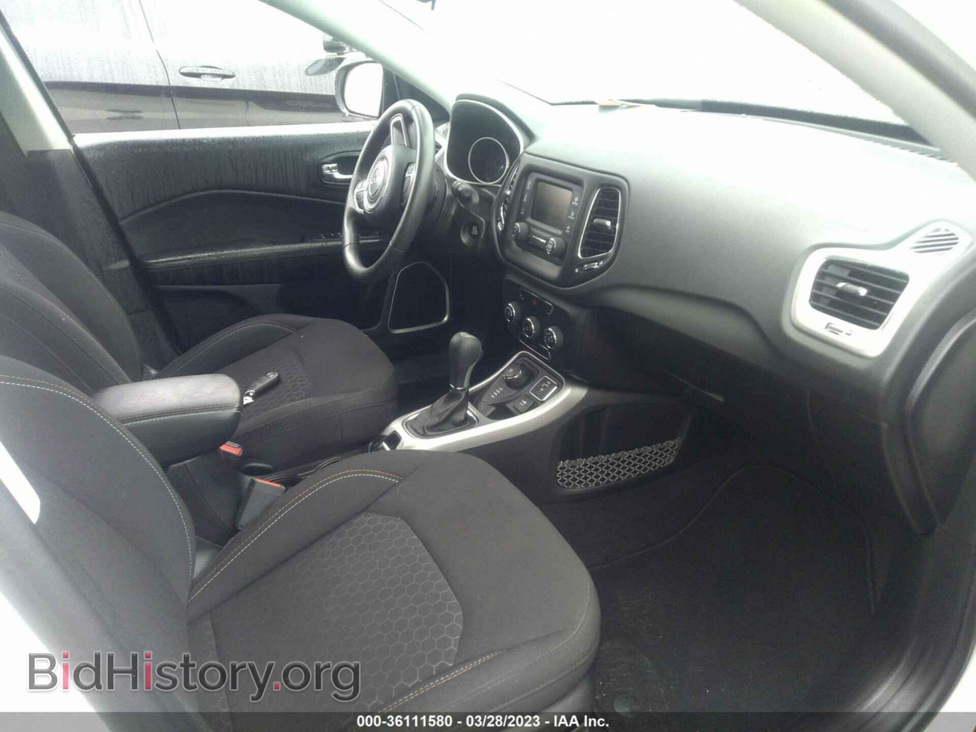 2018 JEEP COMPASS - VIN: 3C4NJDAB2JT423936 - Фото 5
