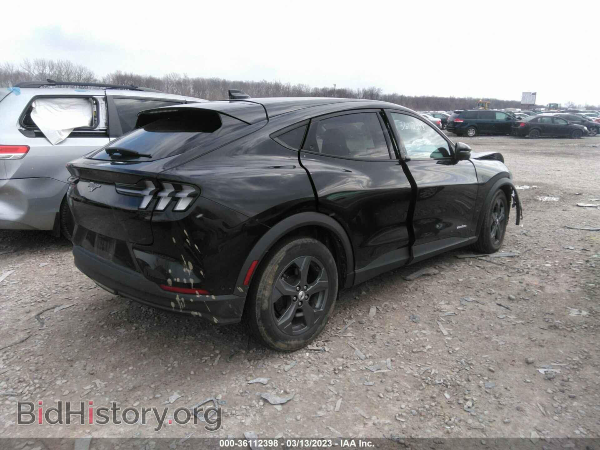 2021 FORD MUSTANG MACH-E - VIN: 3FMTK1SS8MMA24136 - Фото 4