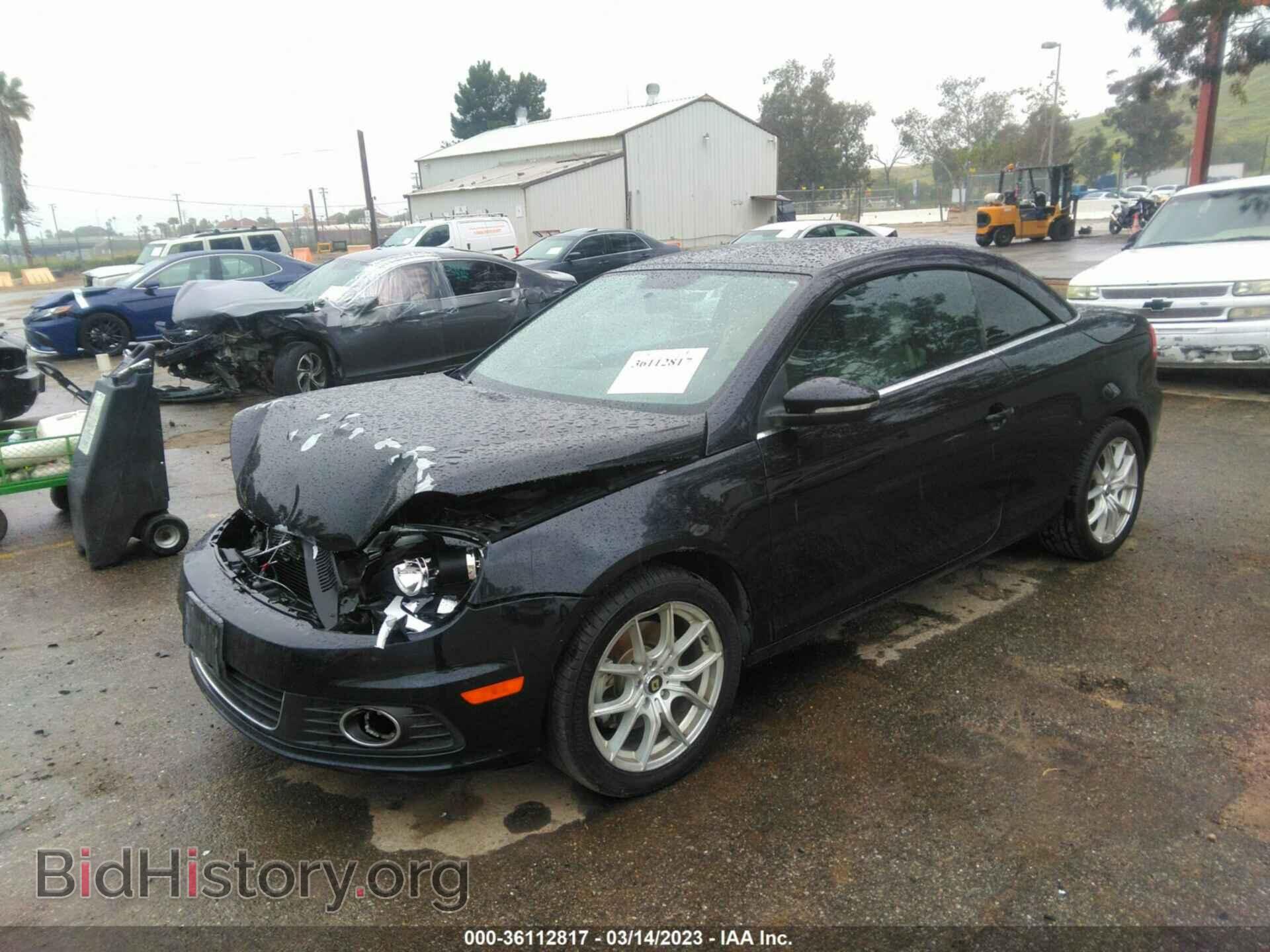 2014 VOLKSWAGEN EOS - VIN: WVWBW8AH9EV003564 - Фото 2