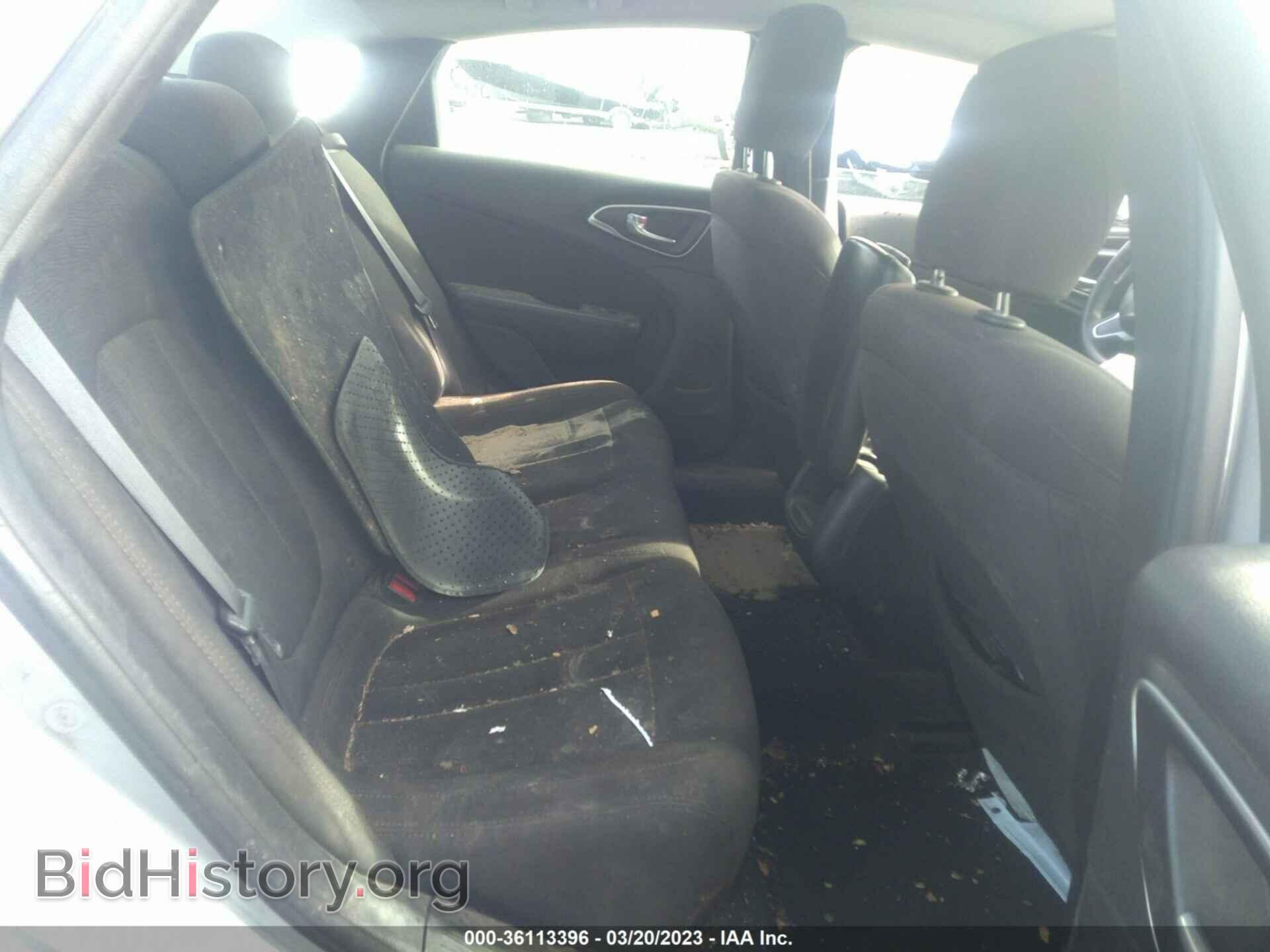 2015 CHRYSLER 200 - VIN: 1C3CCCAB8FN679778 - Фото 8
