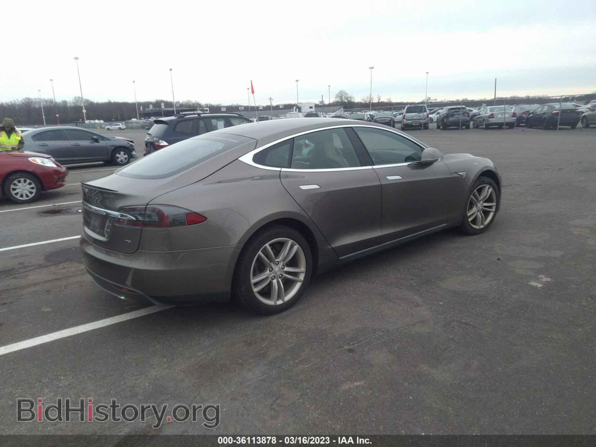 2015 TESLA MODEL S - VIN: 5YJSA1S17FF099346 - Фото 4