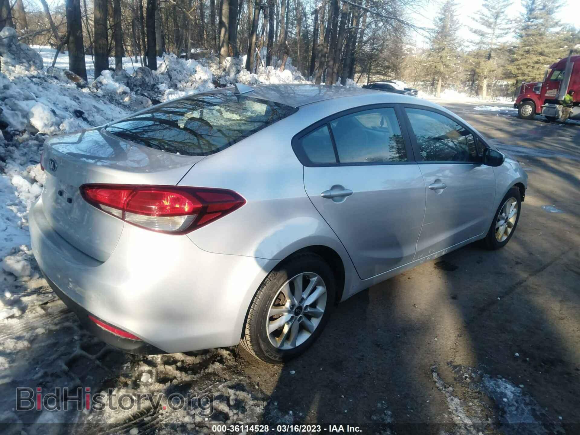 2017 KIA FORTE - VIN: 3KPFL4A74HE009839 - Фото 4