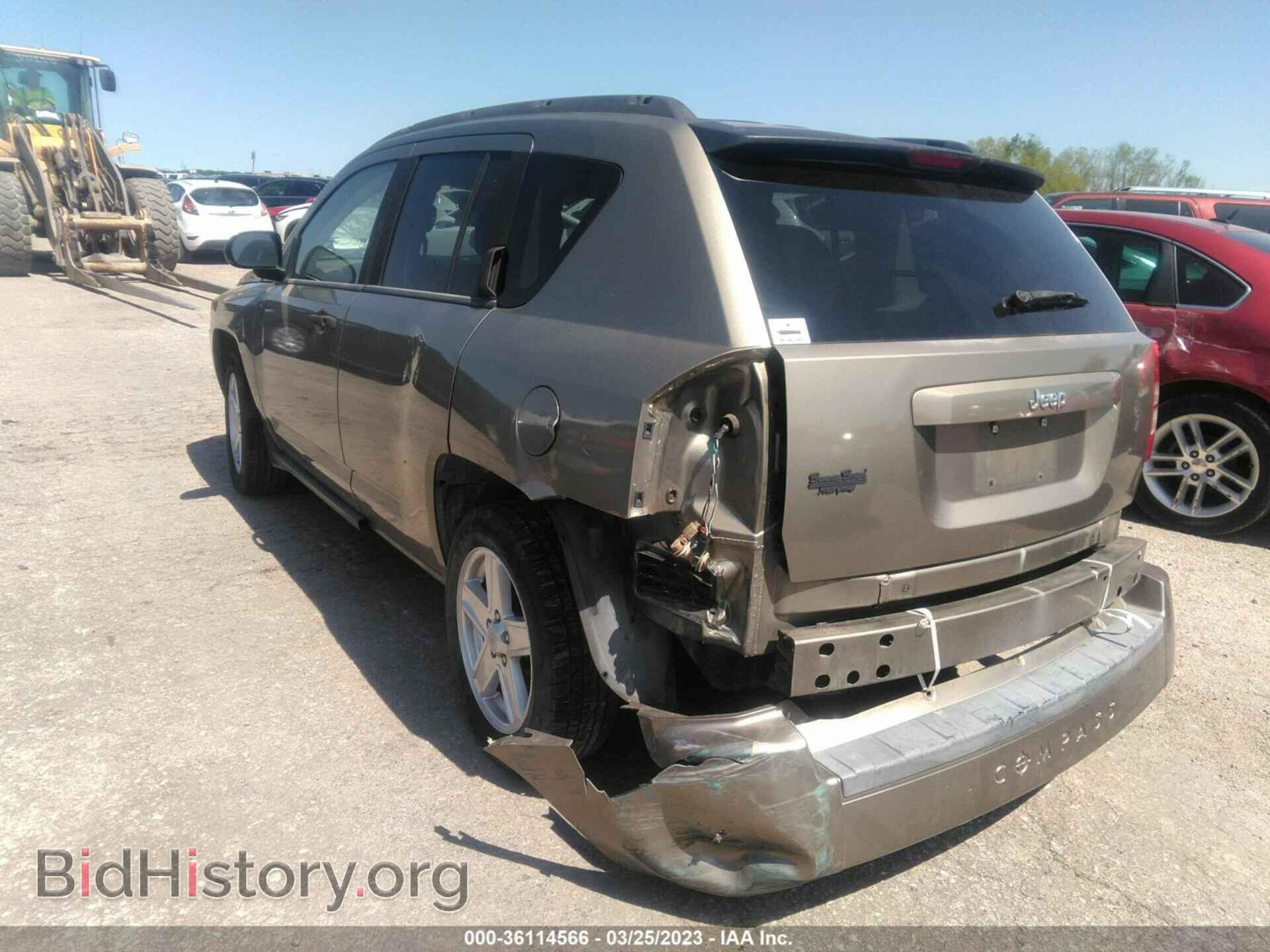 2007 JEEP COMPASS - VIN: 1J8FT47W57D118334 - Фото 3