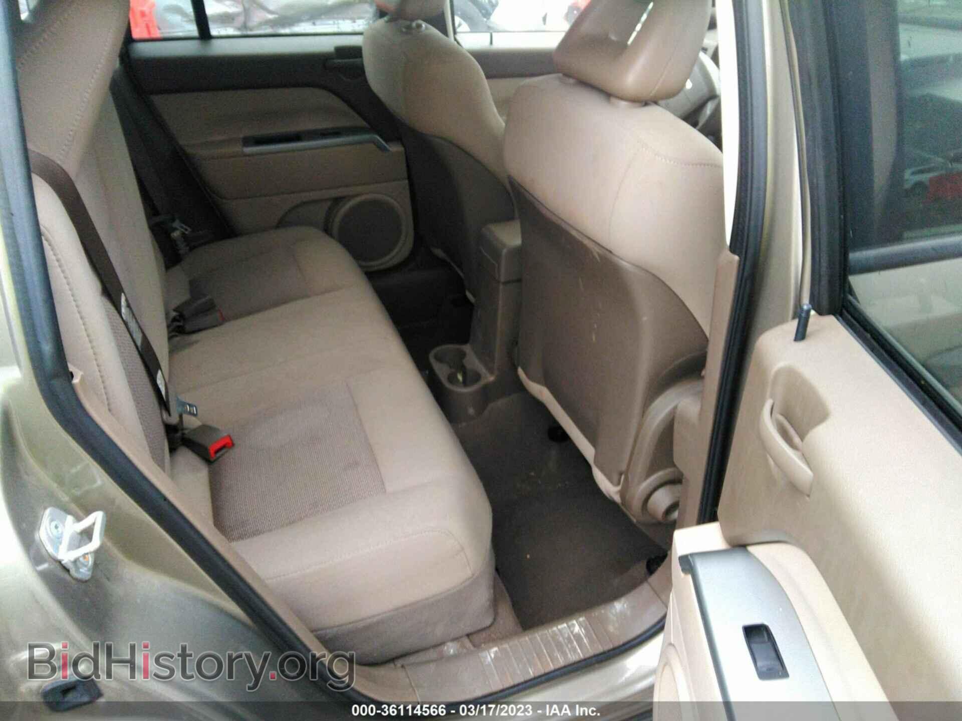 2007 JEEP COMPASS - VIN: 1J8FT47W57D118334 - Фото 8
