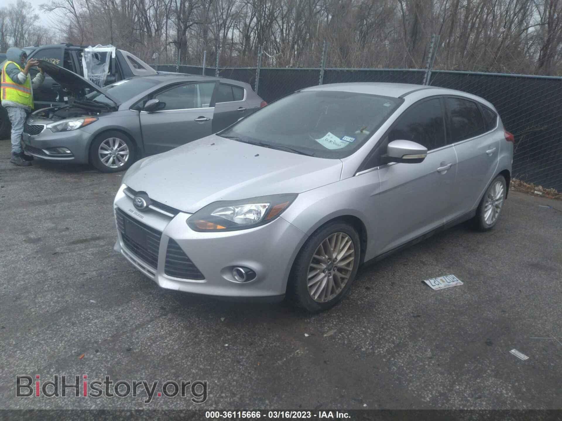 2013 FORD FOCUS - VIN: 1FADP3N28DL122950 - Фото 2
