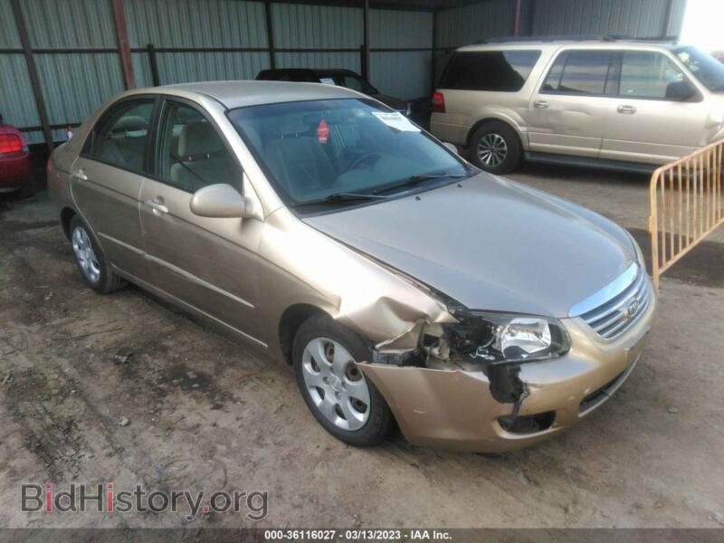 2007 Kia SPECTRA EX (VIN KNAFE122375427991) — photo 1 of 11, IAAI, damage: right front