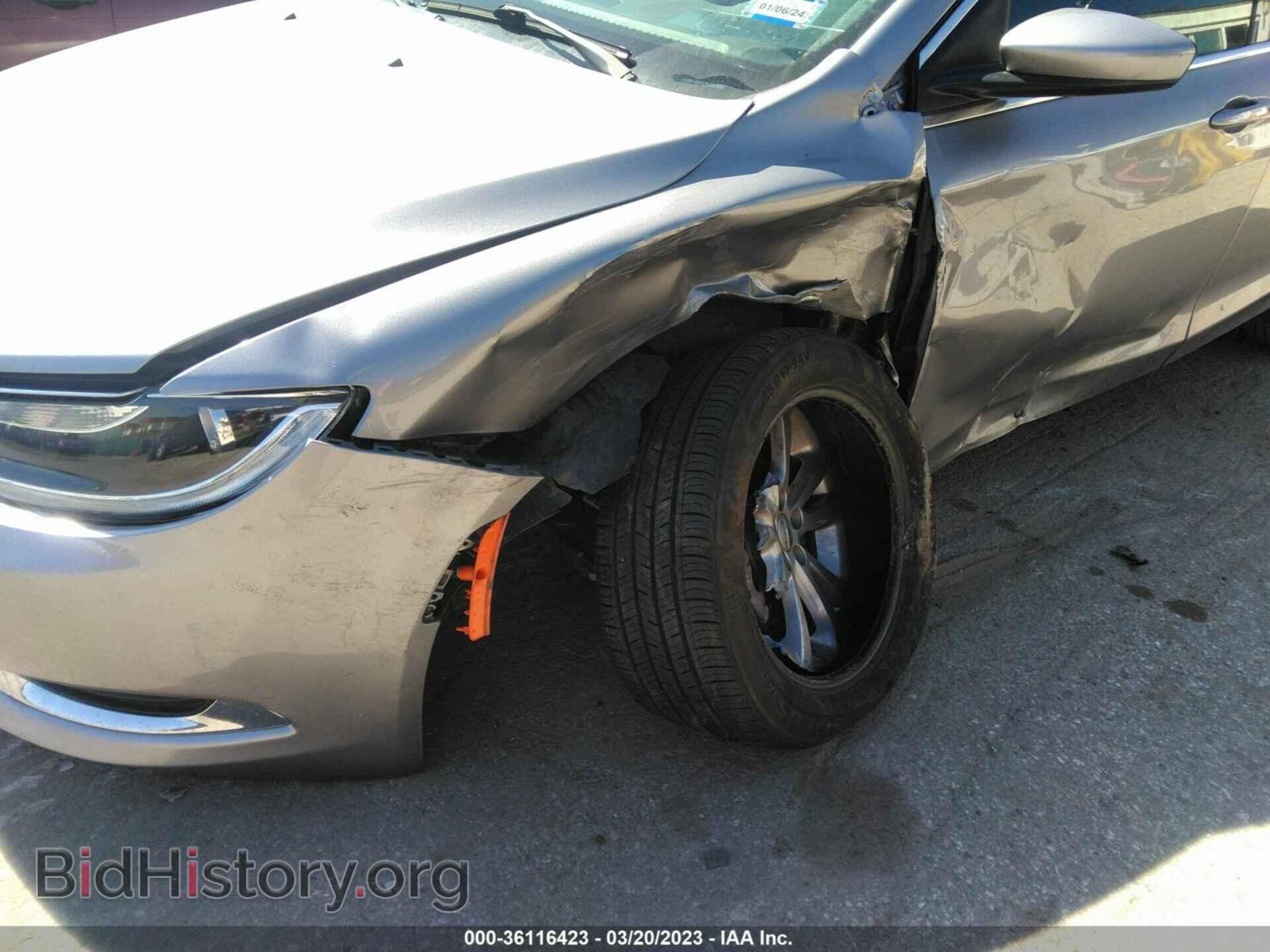 2016 CHRYSLER 200 - VIN: 1C3CCCAB1GN110594 - Фото 6