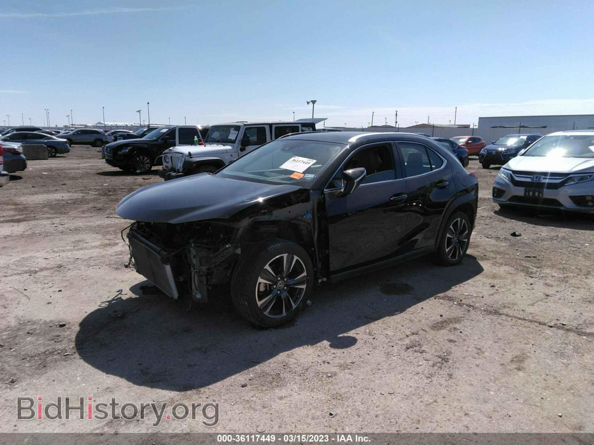 2019 LEXUS UX - VIN: JTHY3JBH4K2014783 - Photo 2