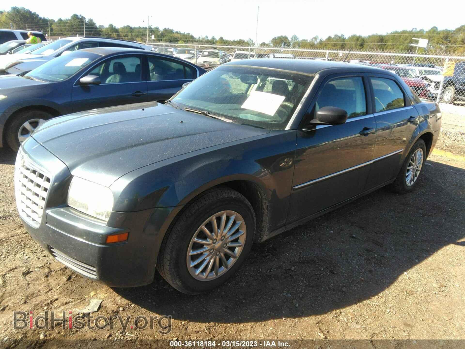 2008 CHRYSLER 300 - VIN: 2C3LA43R98H224682 - Фото 2