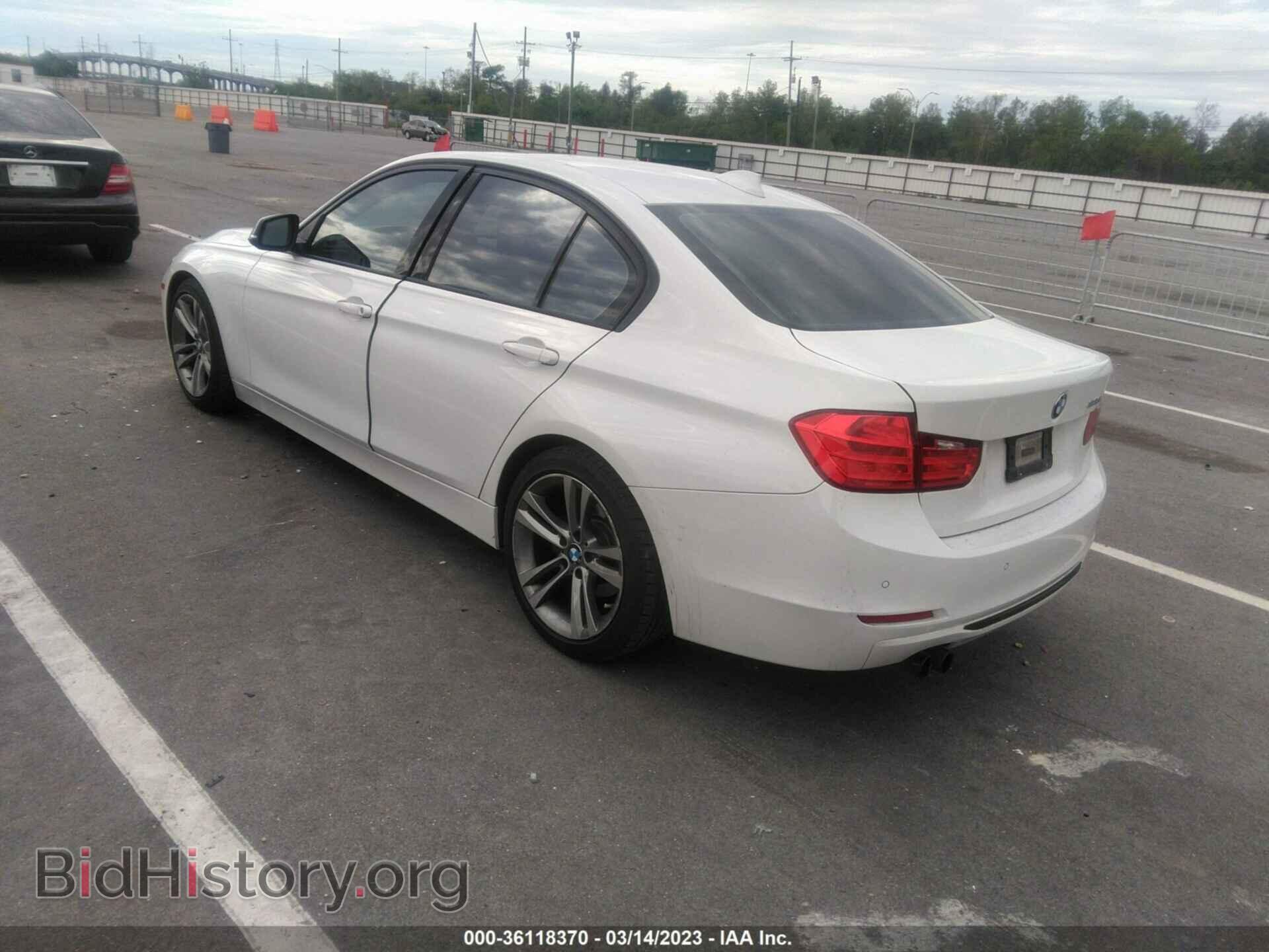 2014 BMW 3 SERIES - VIN: WBA3A5C57EF606136 - Фото 3
