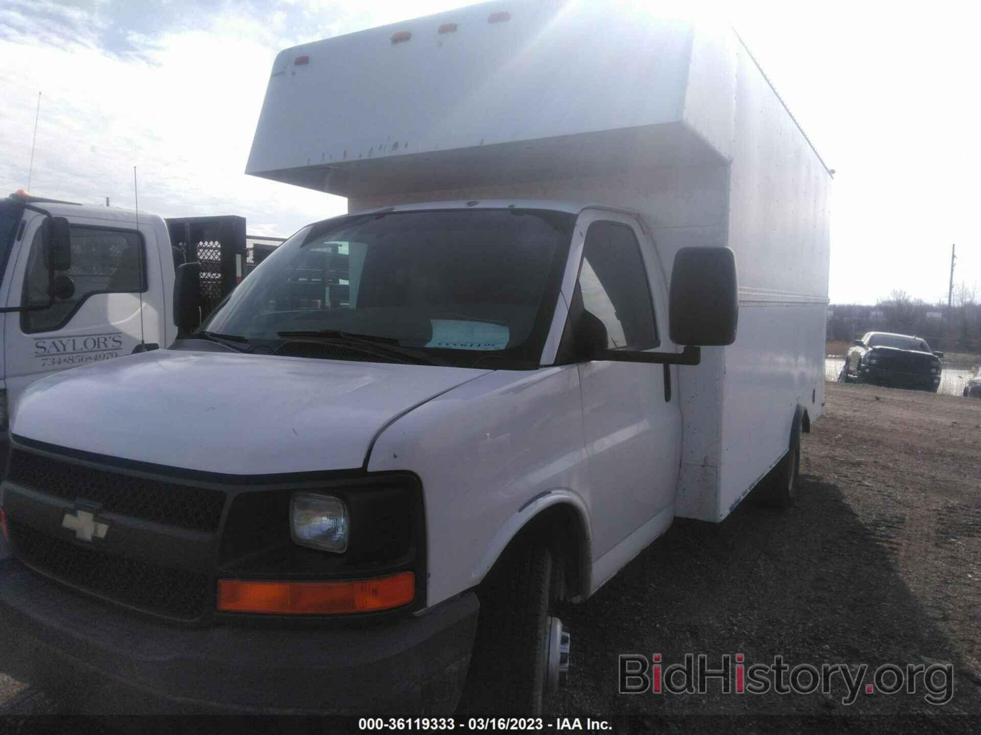 Photo 1GBJG31U361162179 - CHEVROLET EXPRESS COMMERCIAL 2006