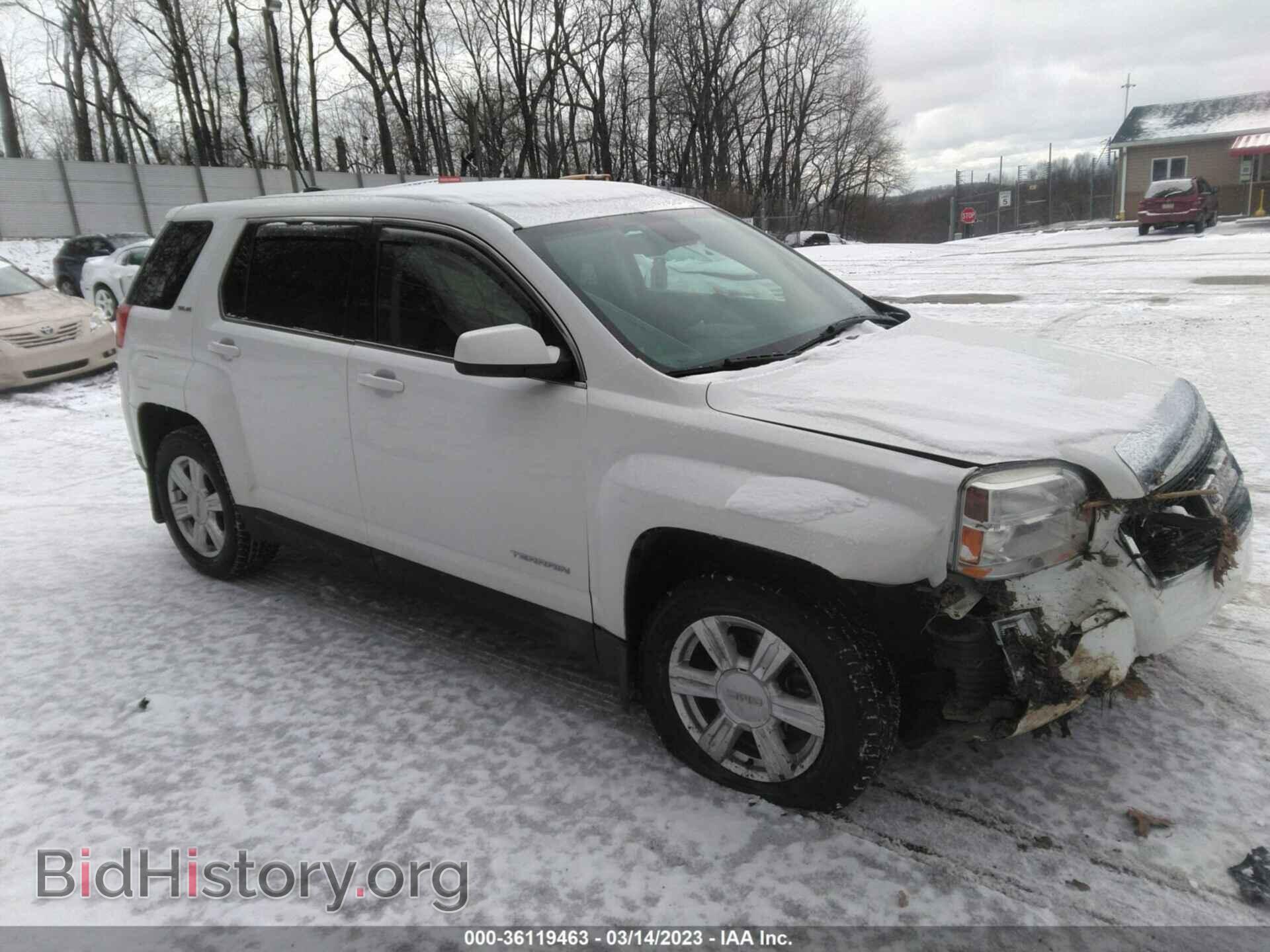 Фотография 2GKFLVEK3F6266979 - GMC TERRAIN 2015