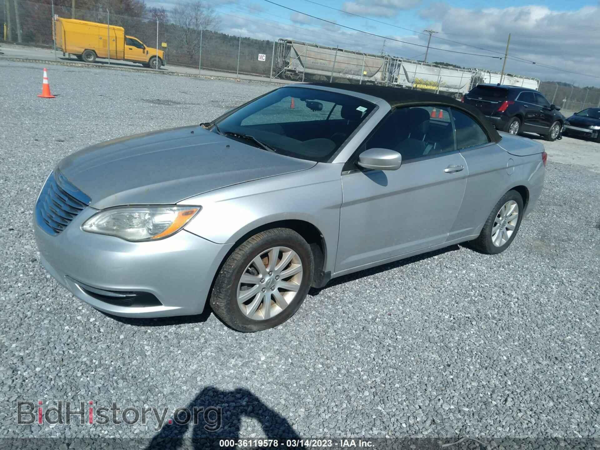 2012 CHRYSLER 200 - VIN: 1C3BCBEB8CN145157 - Фото 2