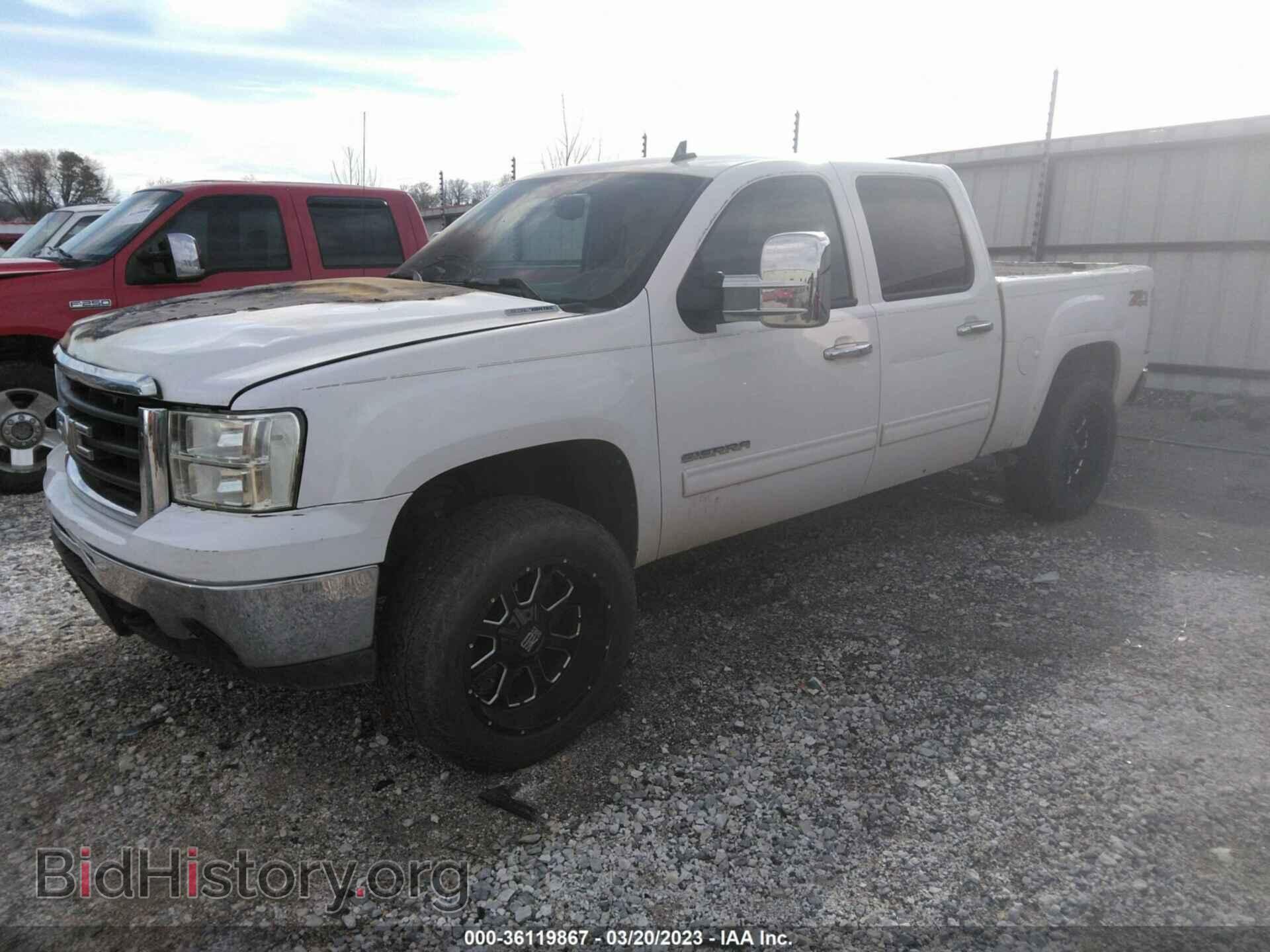 2011 GMC SIERRA 1500 - VIN: 3GTP2WE37BG117880 - Фото 2