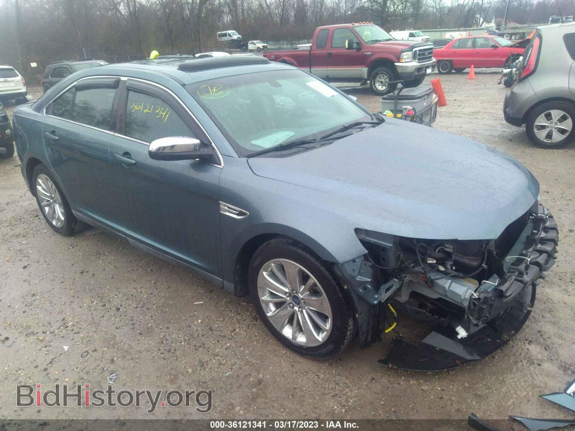 Photo 1FAHP2FW2AG137879 - FORD TAURUS 2010